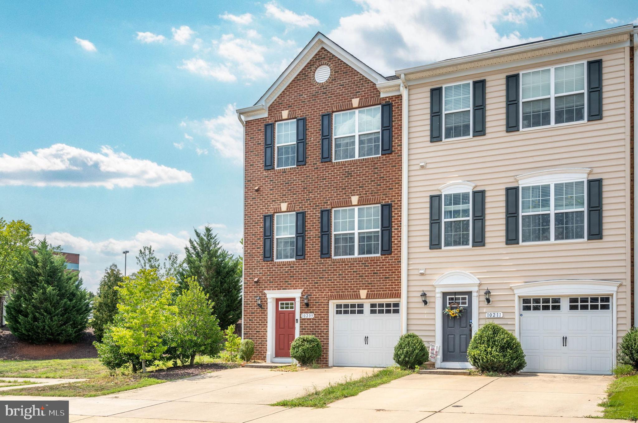 LAKESIDE - Residential