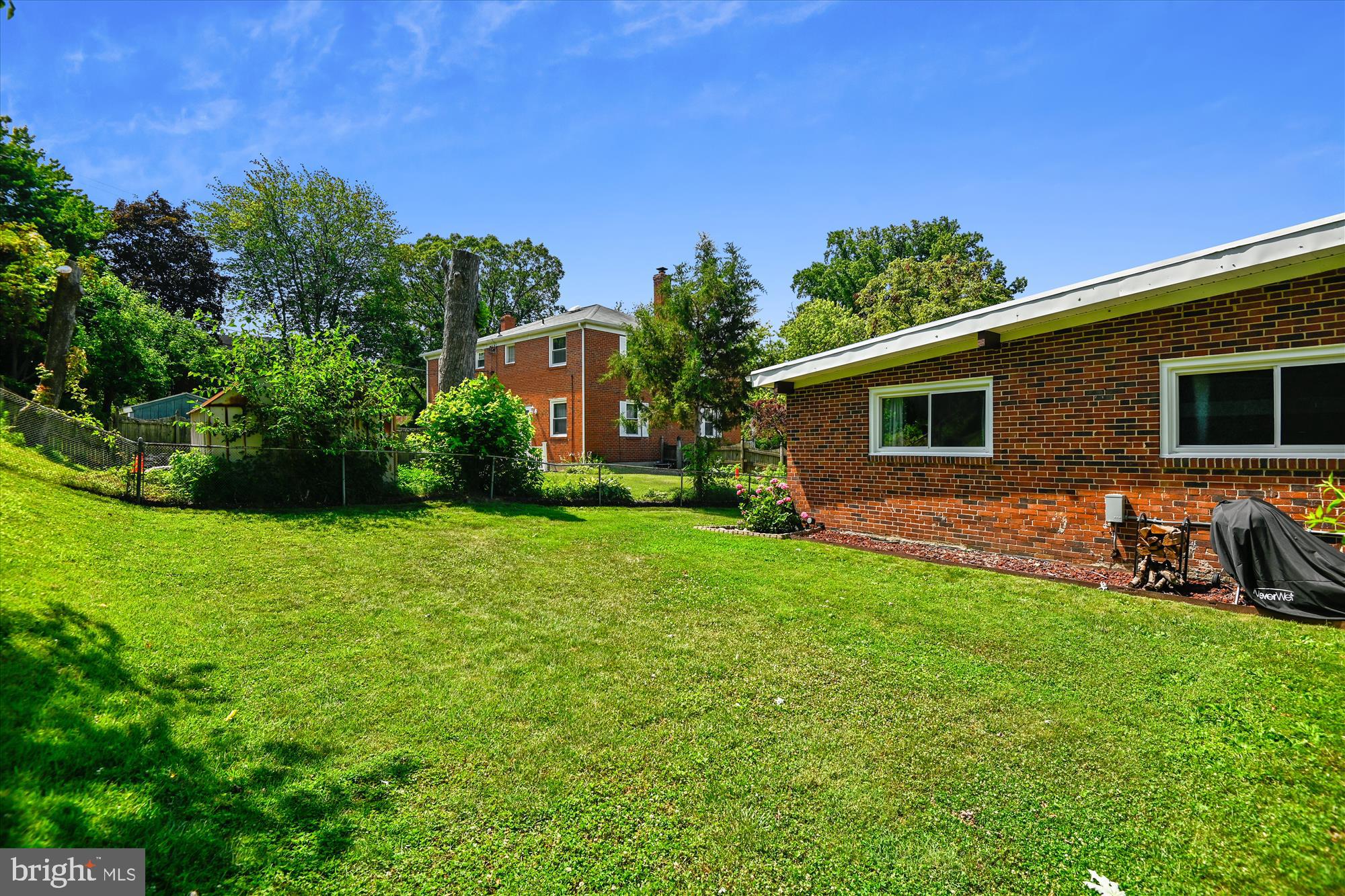 GLENMONT - Residential