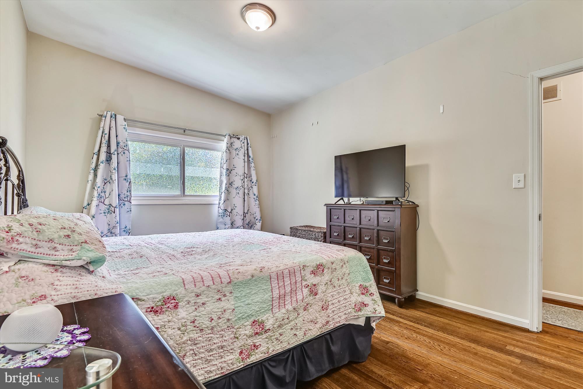 GLENMONT - Residential