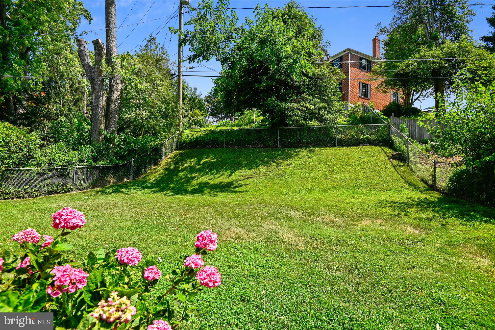 GLENMONT - Residential