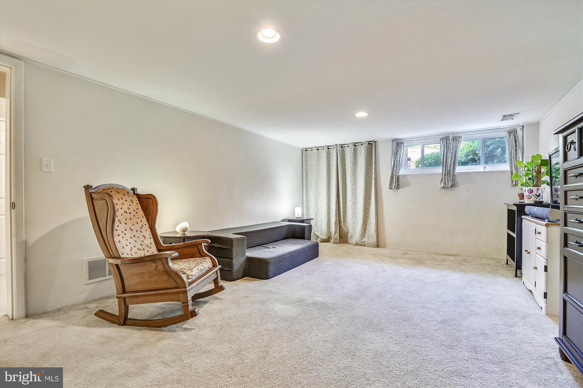 GLENMONT - Residential