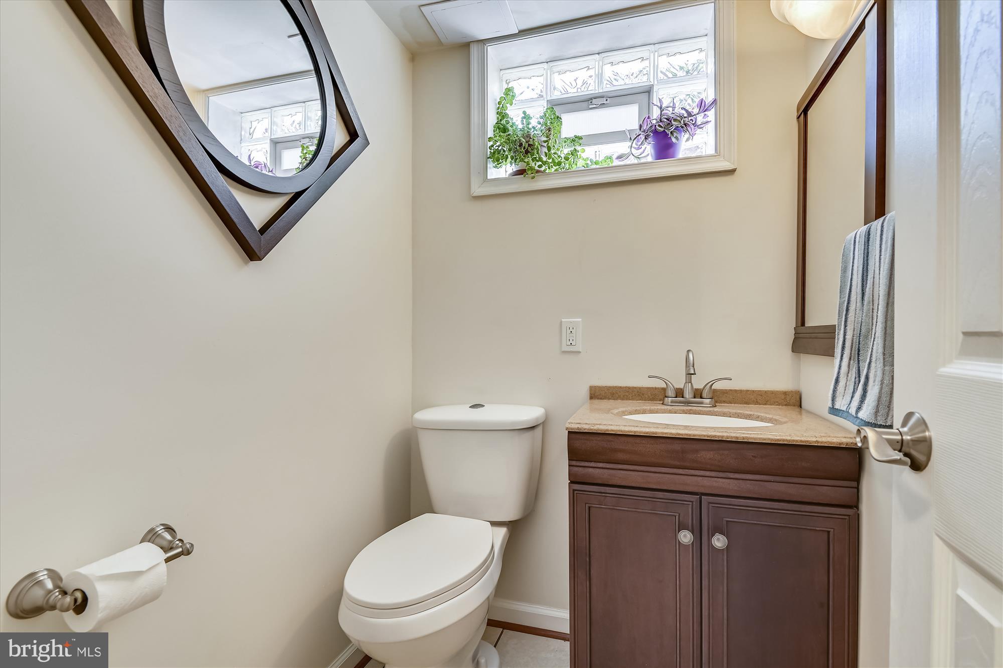 GLENMONT - Residential