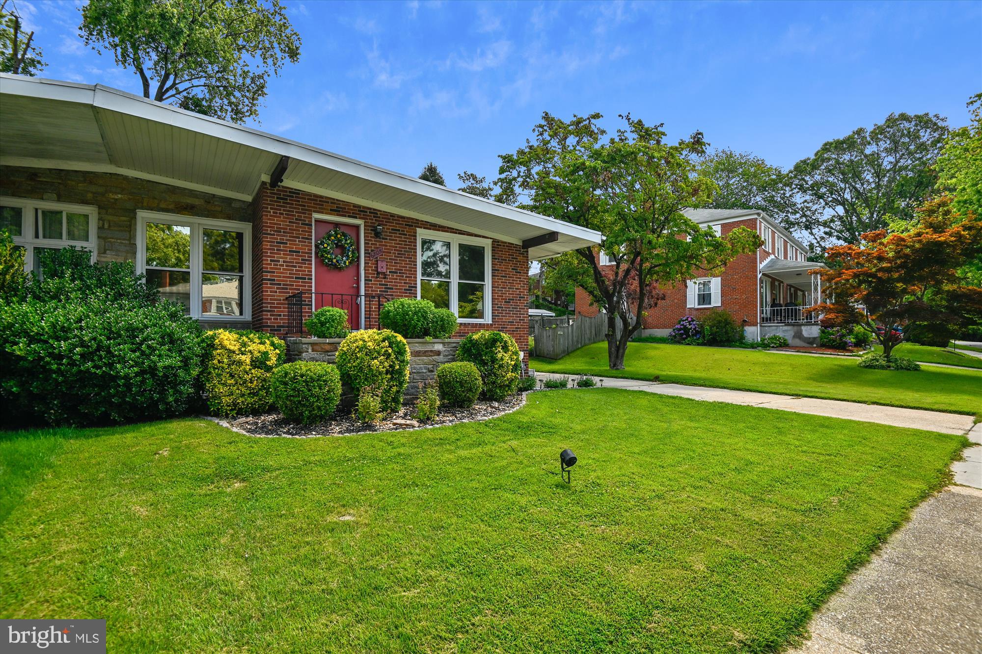 GLENMONT - Residential