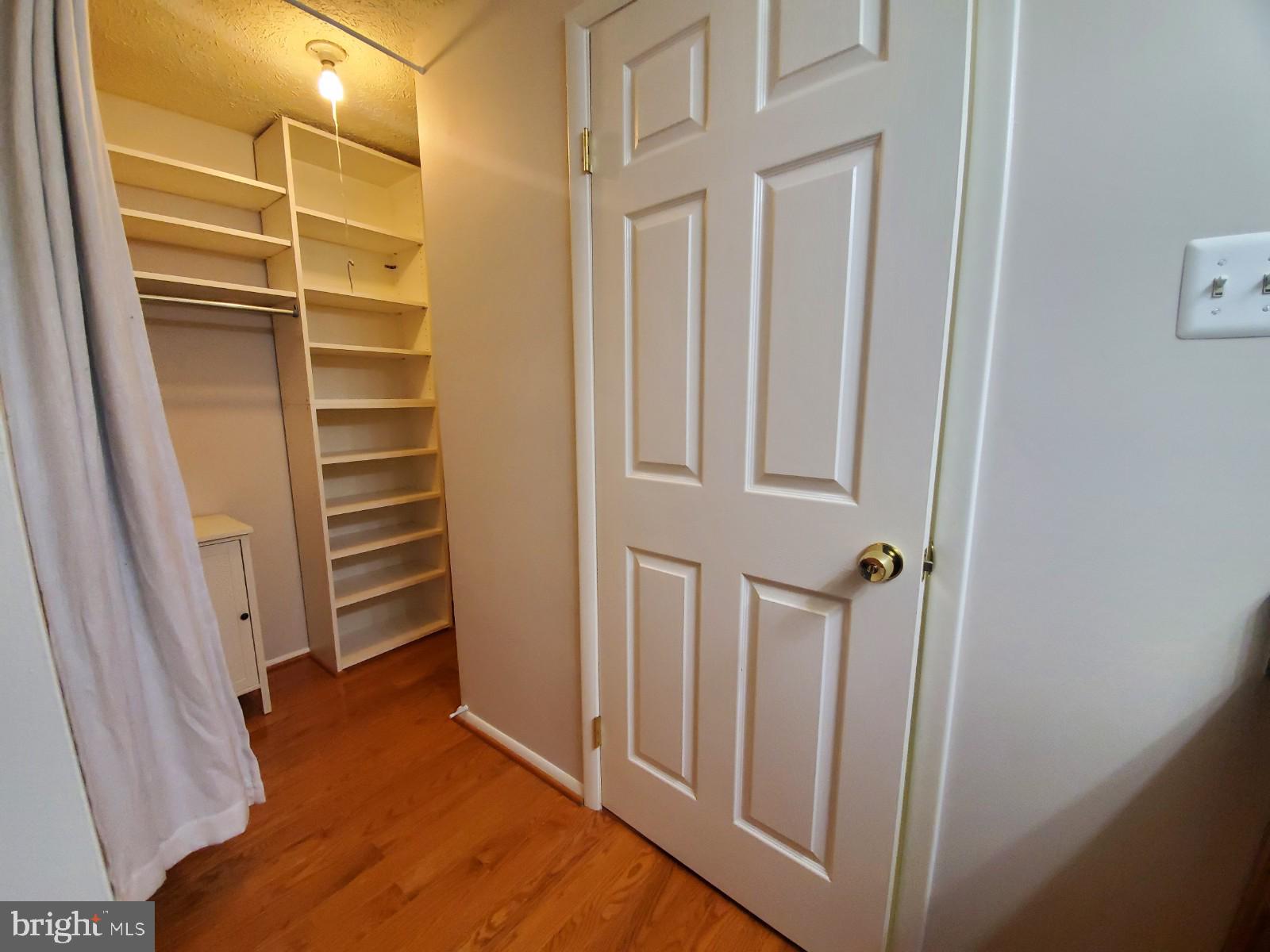 PARK OVERLOOK - Residential Lease