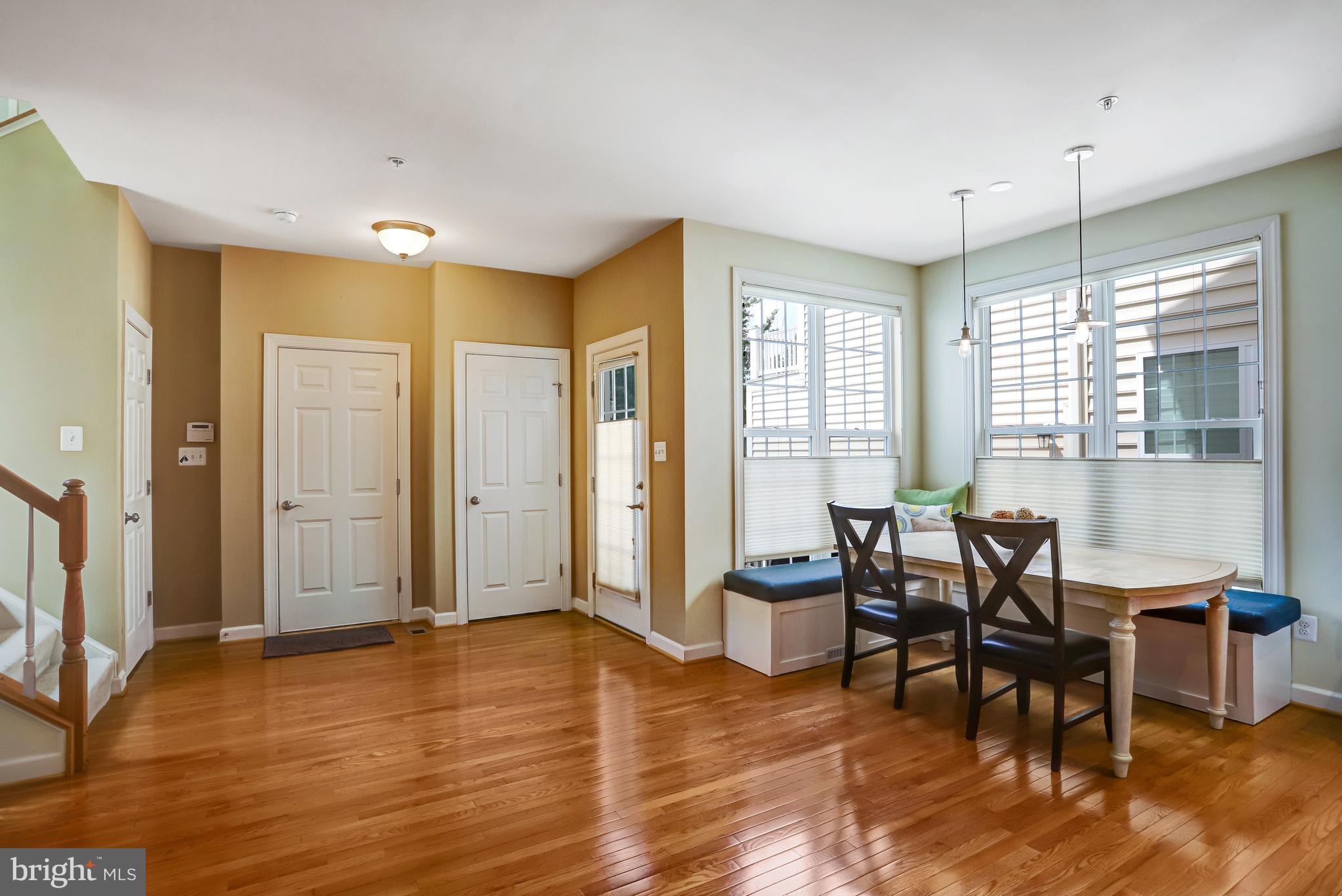 QUINCE ORCHARD PARK - Residential