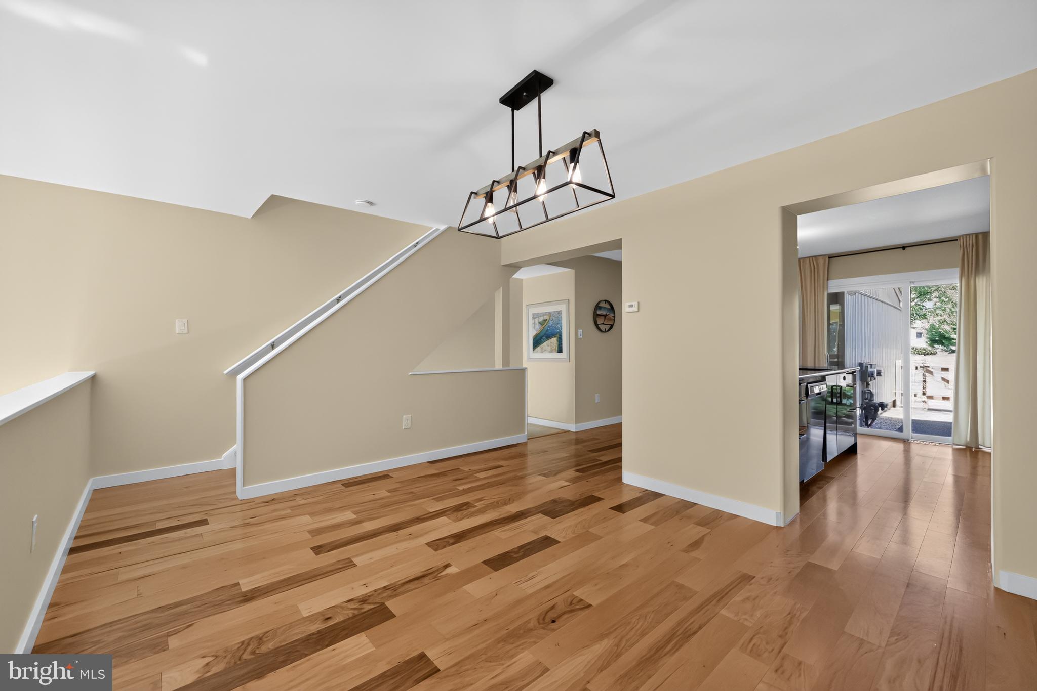 1601 SENECA RUN