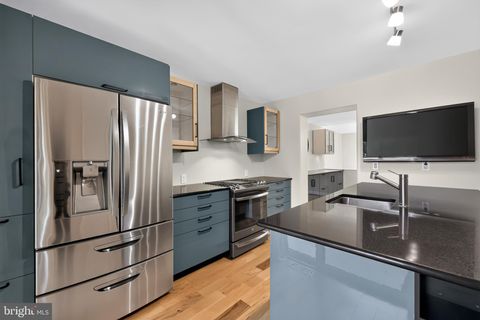 Townhouse For Sale - 1601 Seneca Run<br/> Montgomery County, AMBLER, PA 19002
