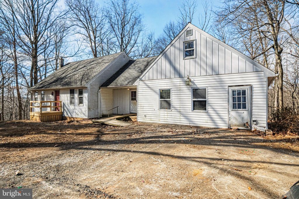 Photo of 672 Conowingo Road, QUARRYVILLE, PA 17566 (MLS # PALA2064988)