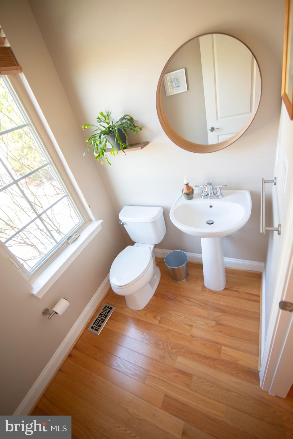 THE BROWNSTONES AT BRAMBLETON - Residential