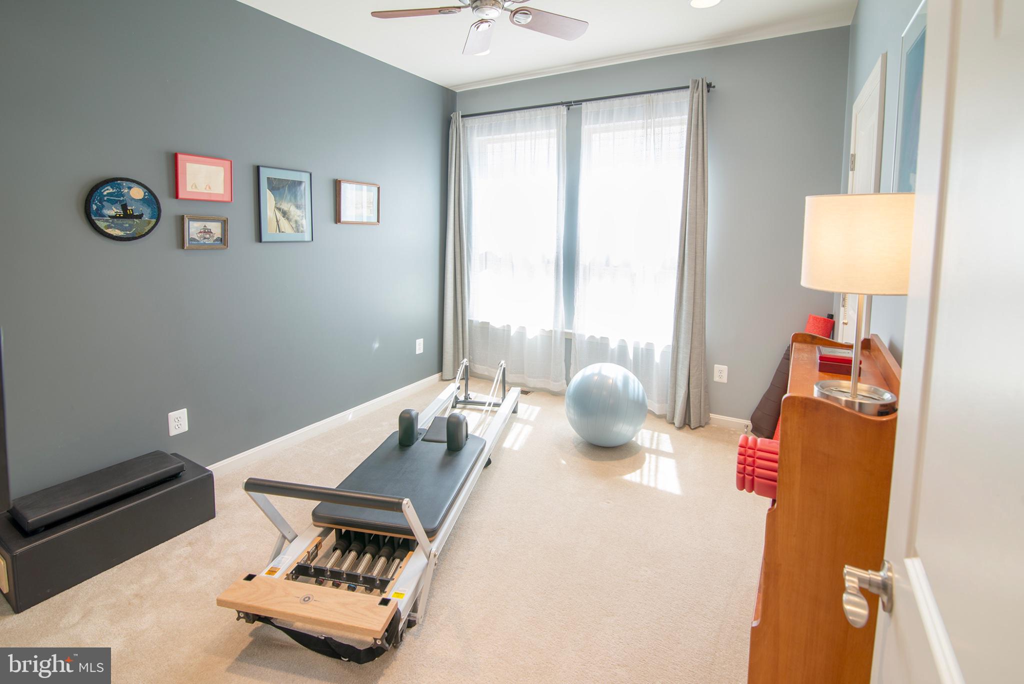 THE BROWNSTONES AT BRAMBLETON - Residential