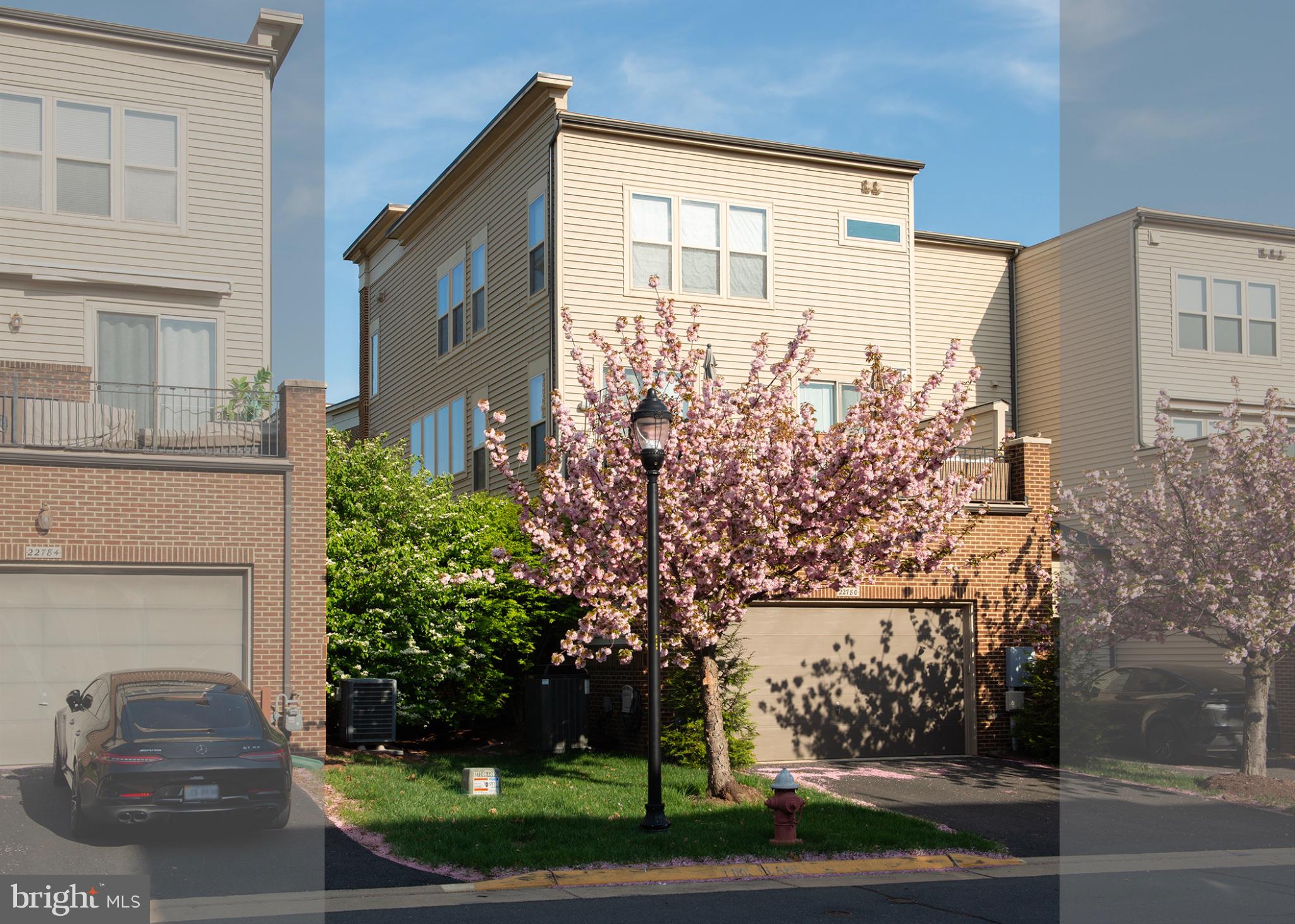 22780 SAGAMORE SQUARE