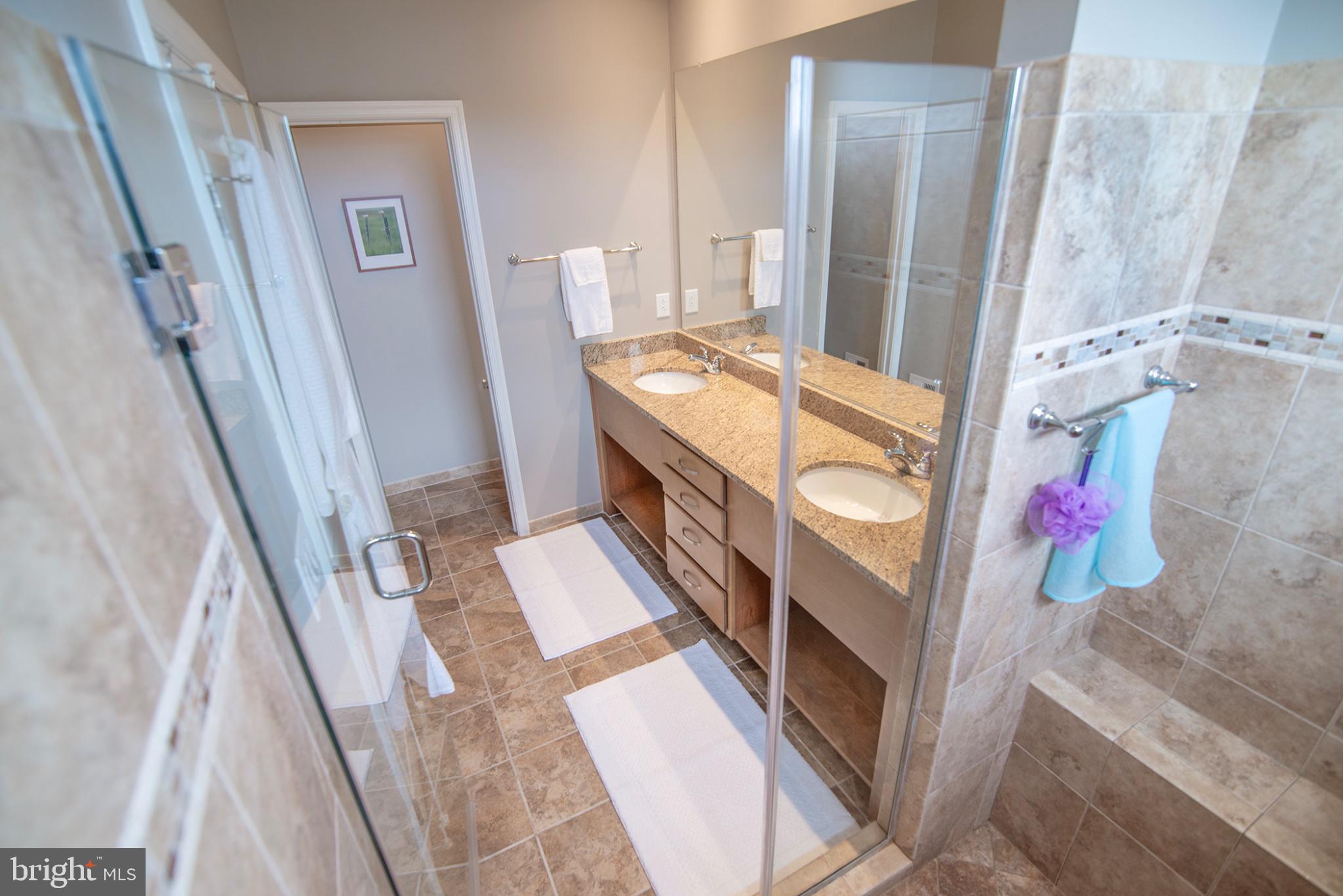 THE BROWNSTONES AT BRAMBLETON - Residential