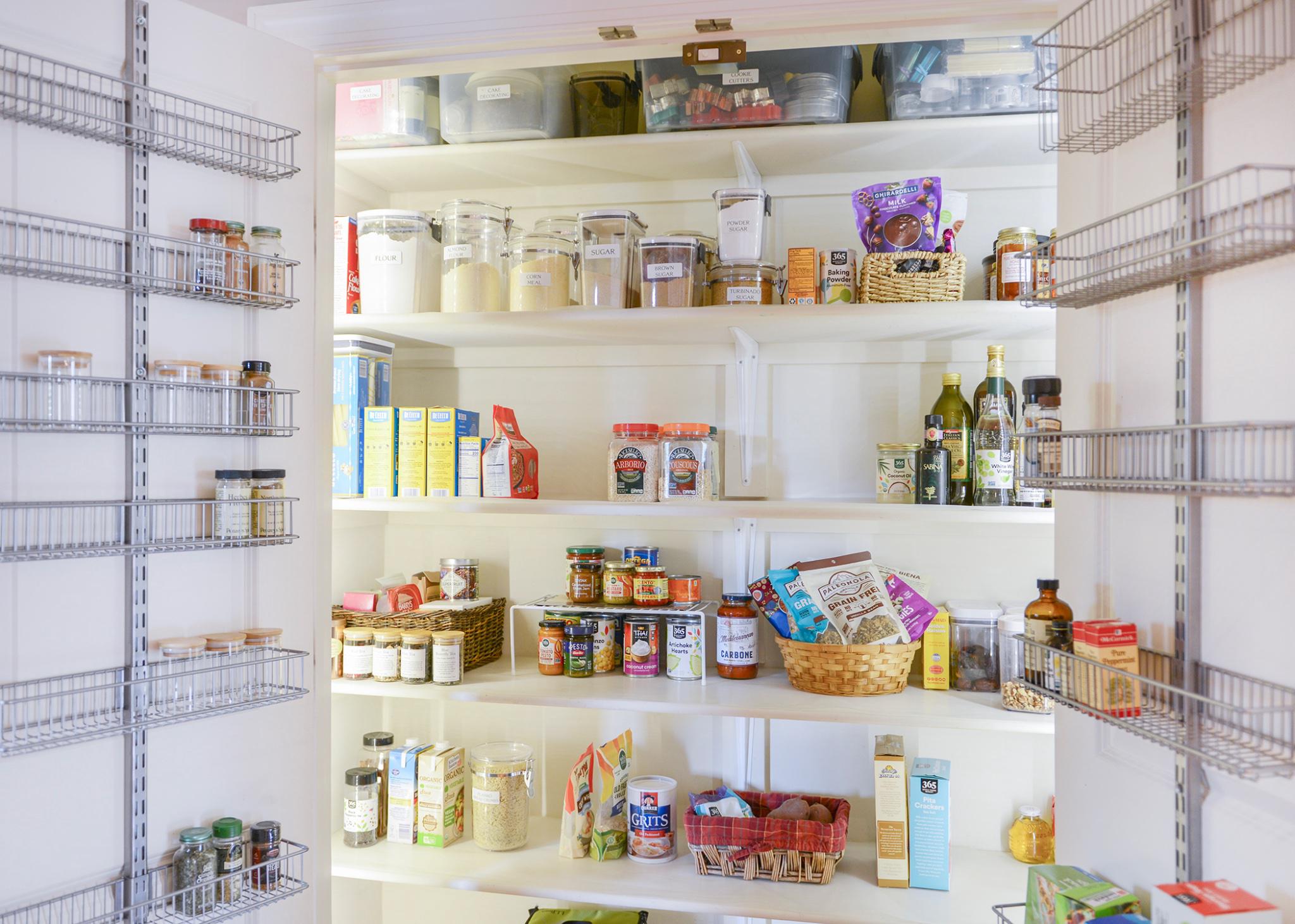 THE BROWNSTONES AT BRAMBLETON - Residential