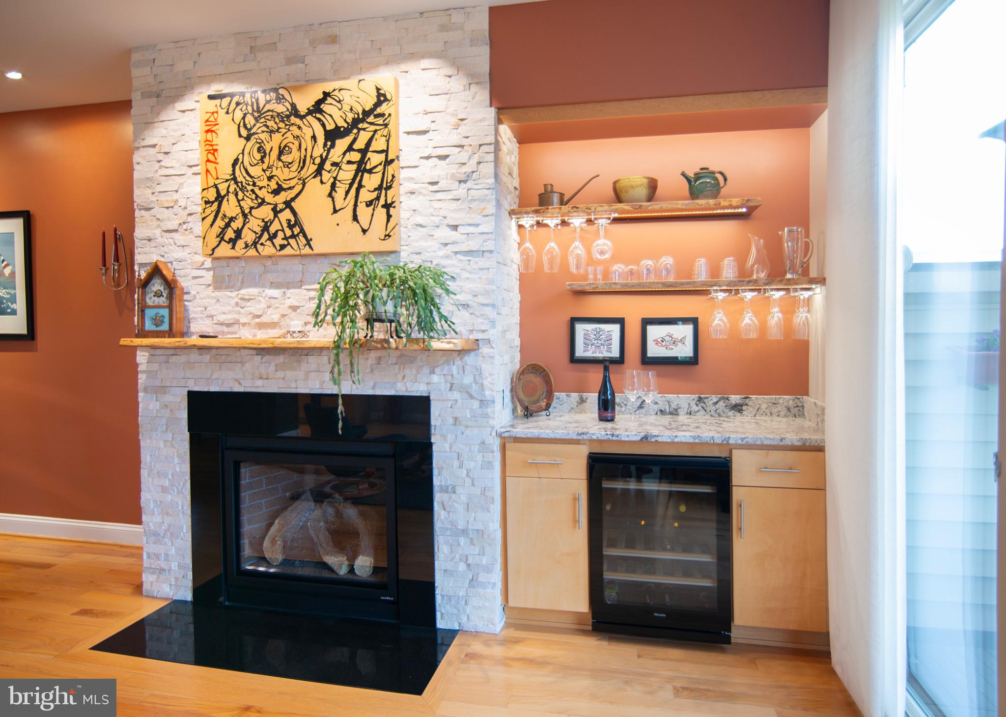 THE BROWNSTONES AT BRAMBLETON - Residential