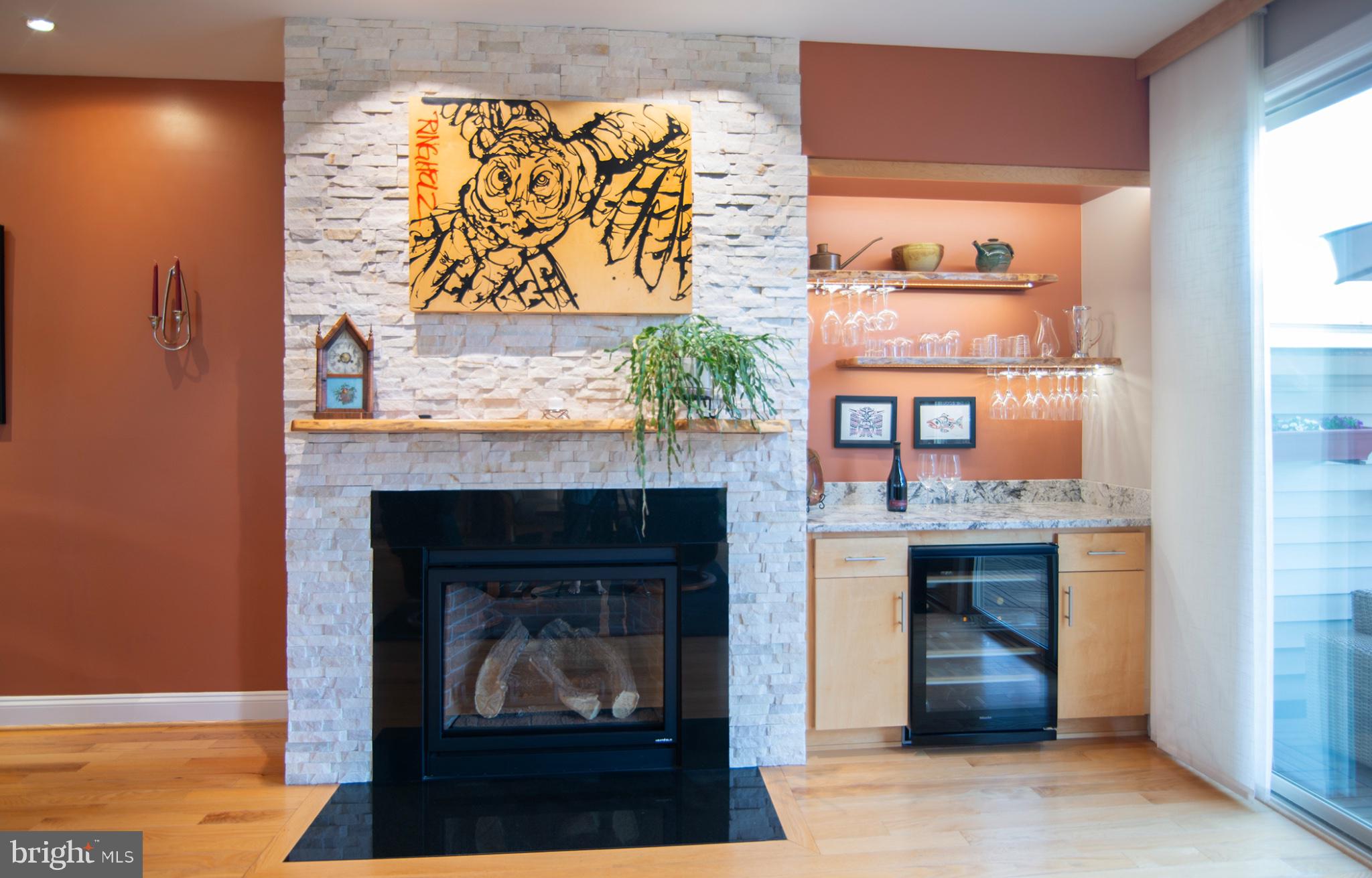 THE BROWNSTONES AT BRAMBLETON - Residential