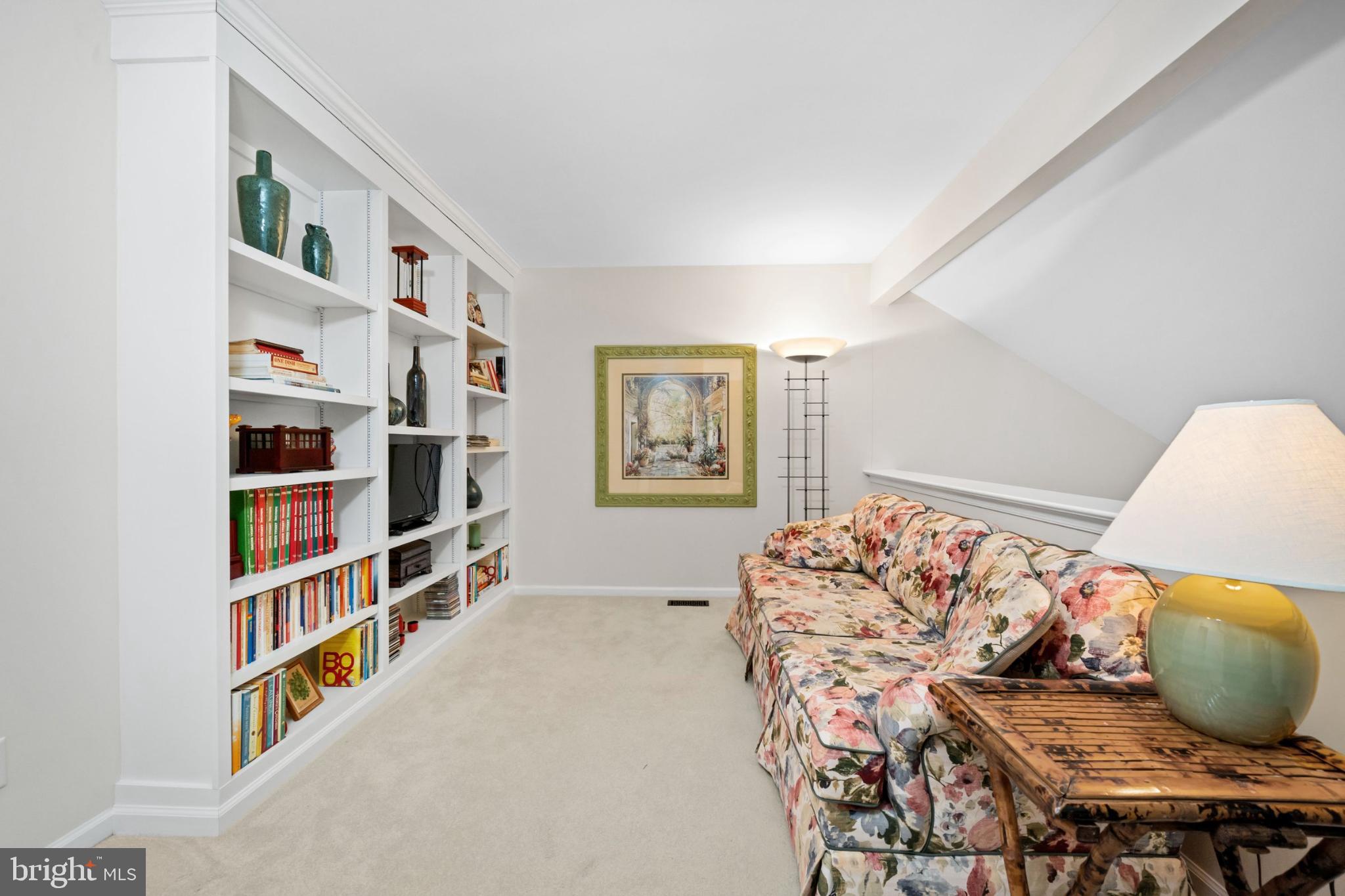 CLOUTIER COURT - Residential