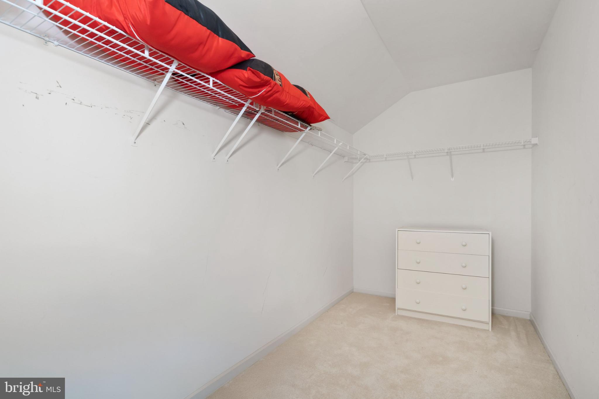 CLOUTIER COURT - Residential