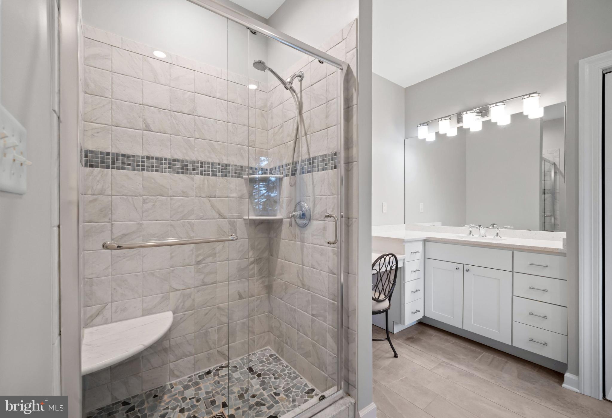 CLOUTIER COURT - Residential