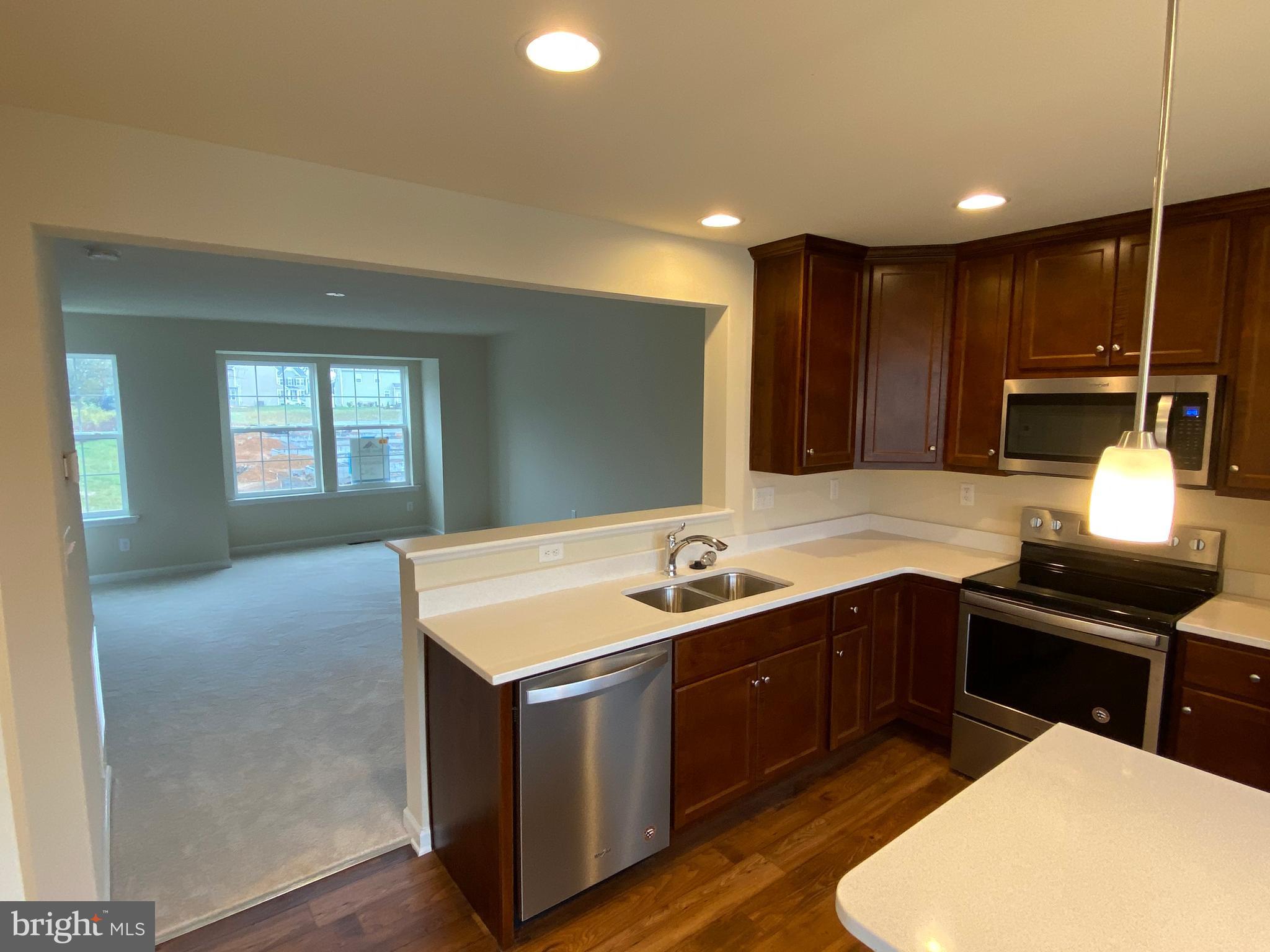 STONEBROOK VILLAGE - Residential