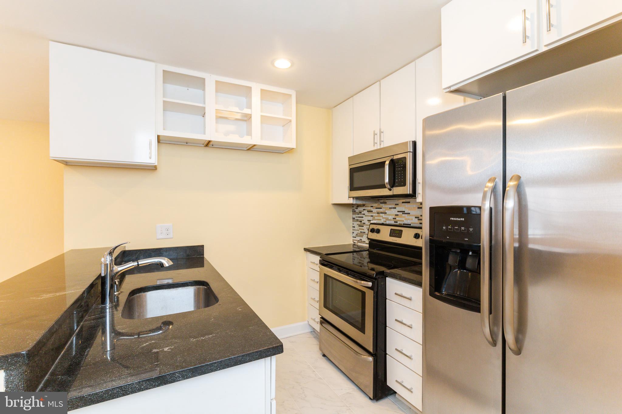 LAKE RIDGE - Residential Lease