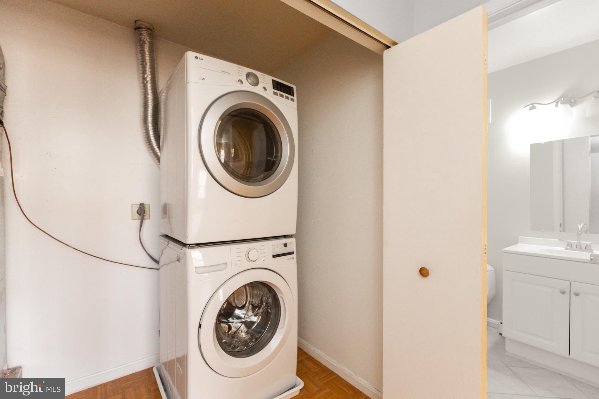 LAKE RIDGE - Residential Lease