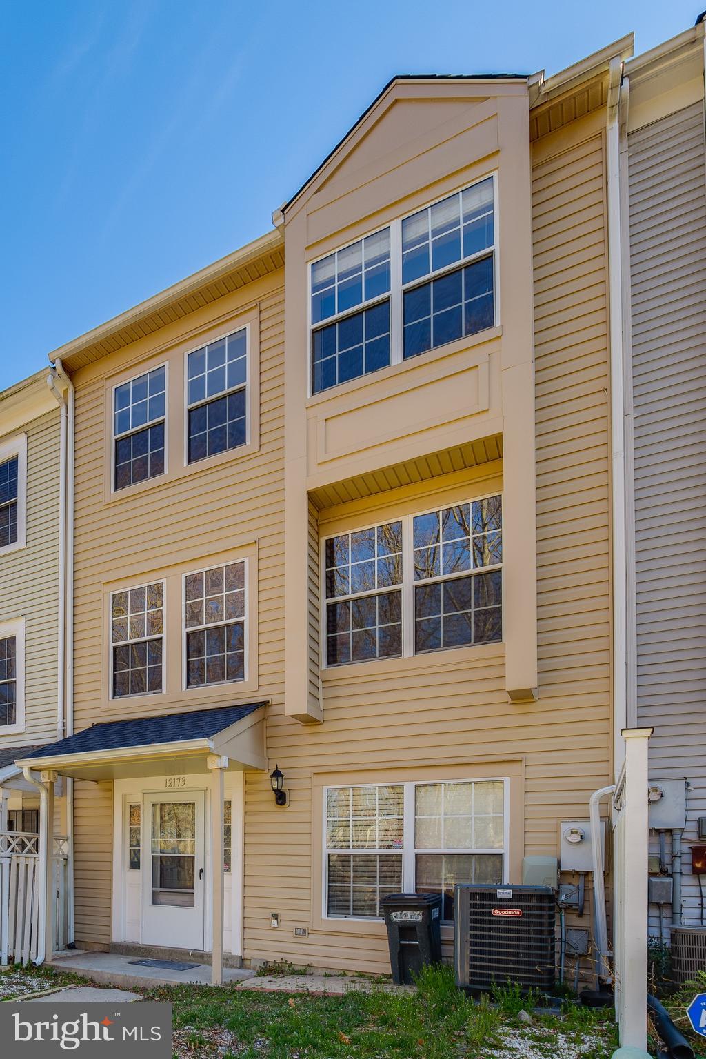 LAKE RIDGE - Residential Lease