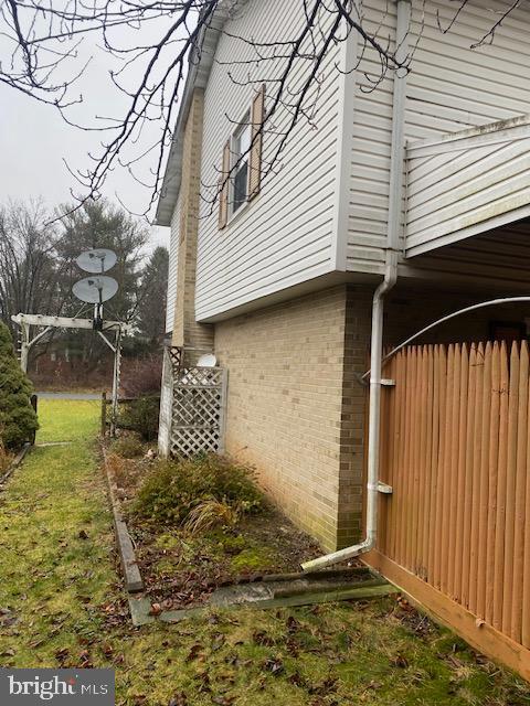 CLOVER HILL - Residential