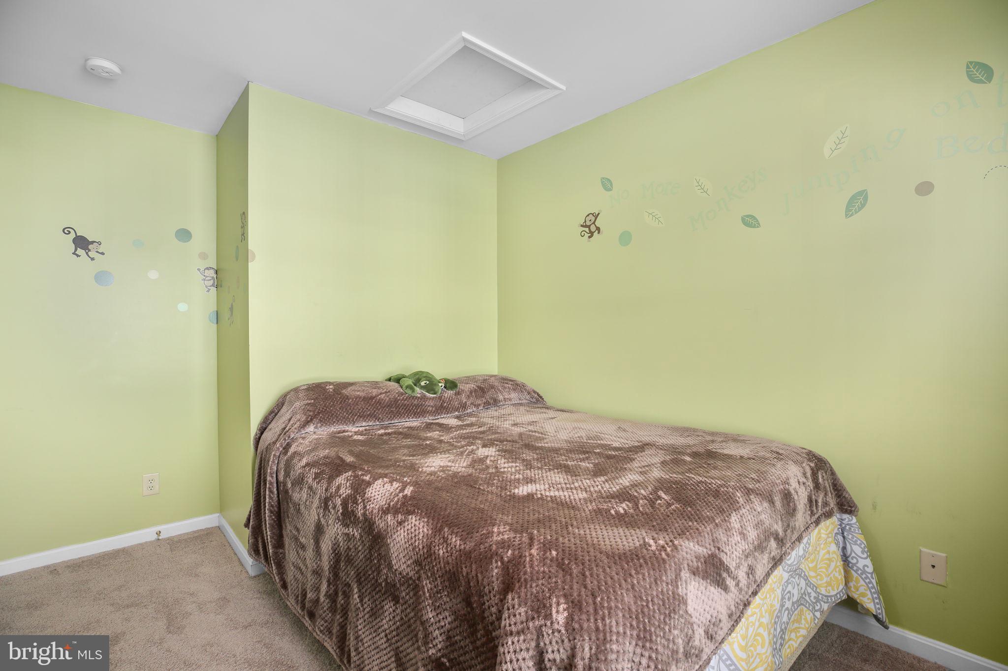 SALEM FIELDS - Residential