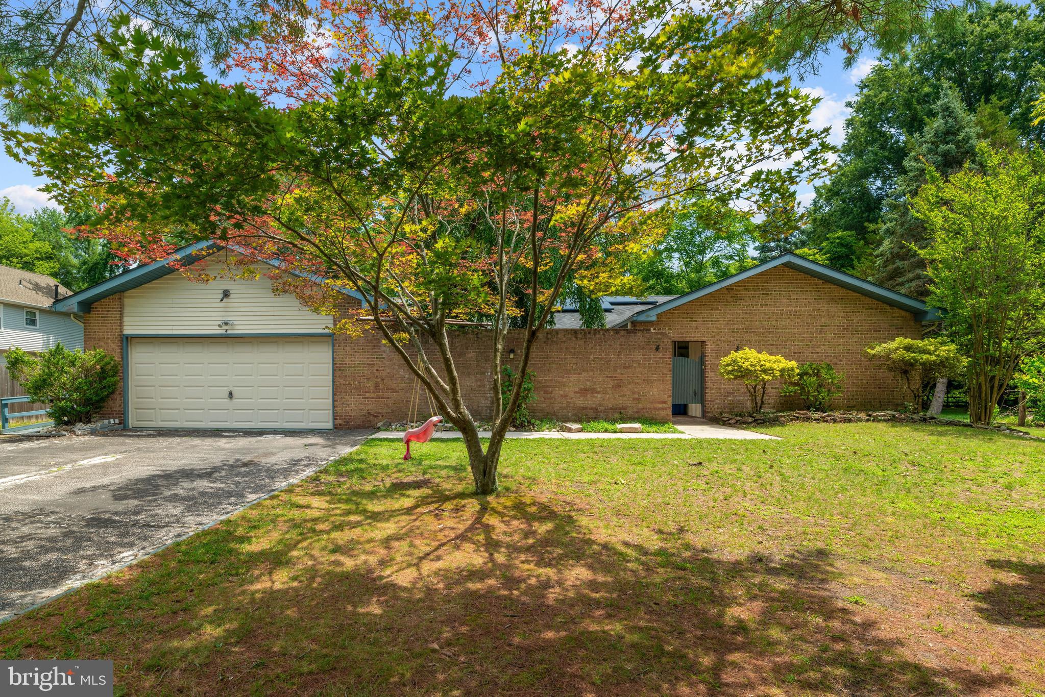 4 STEVEN DRIVE
