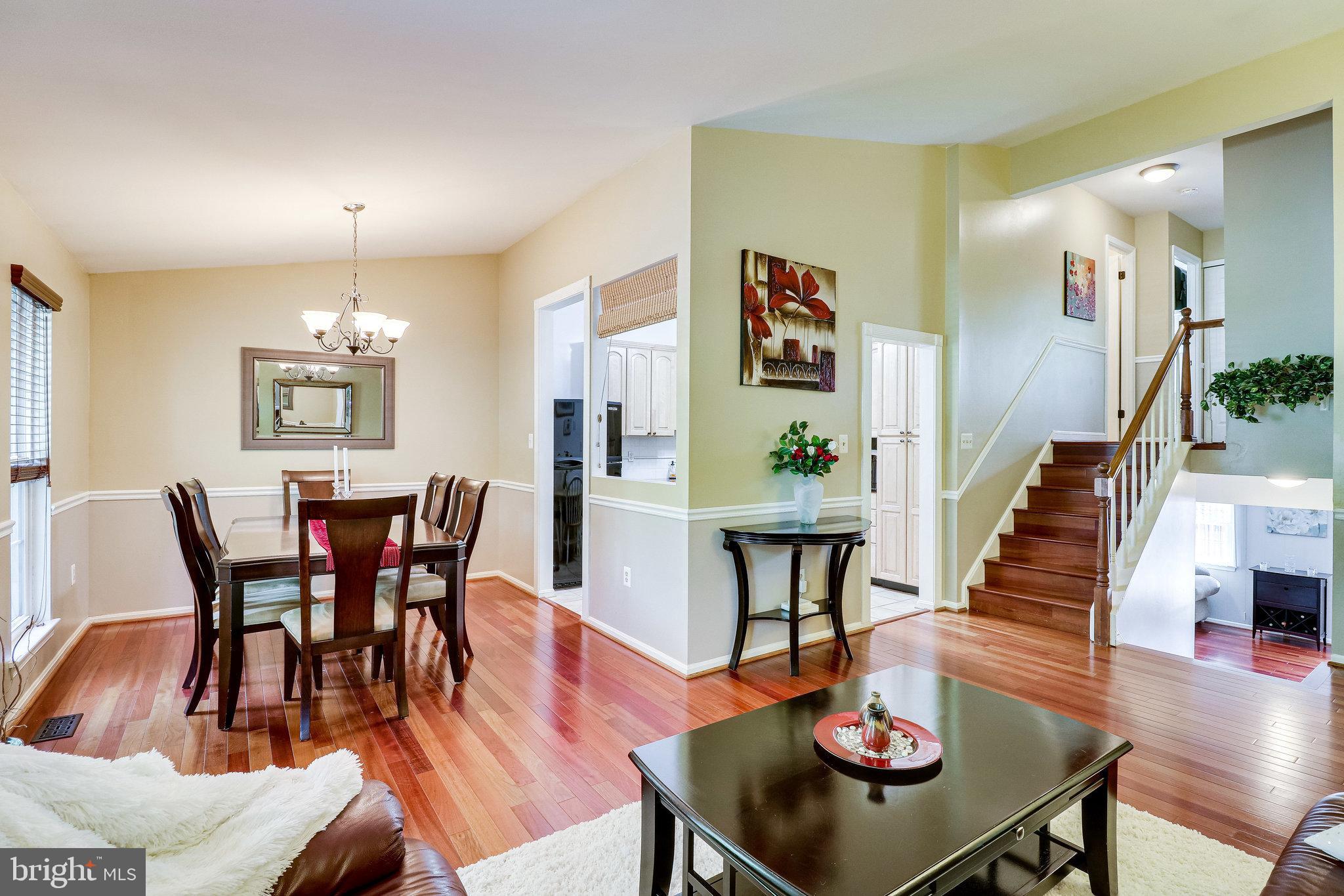 BURKE CENTRE - Residential