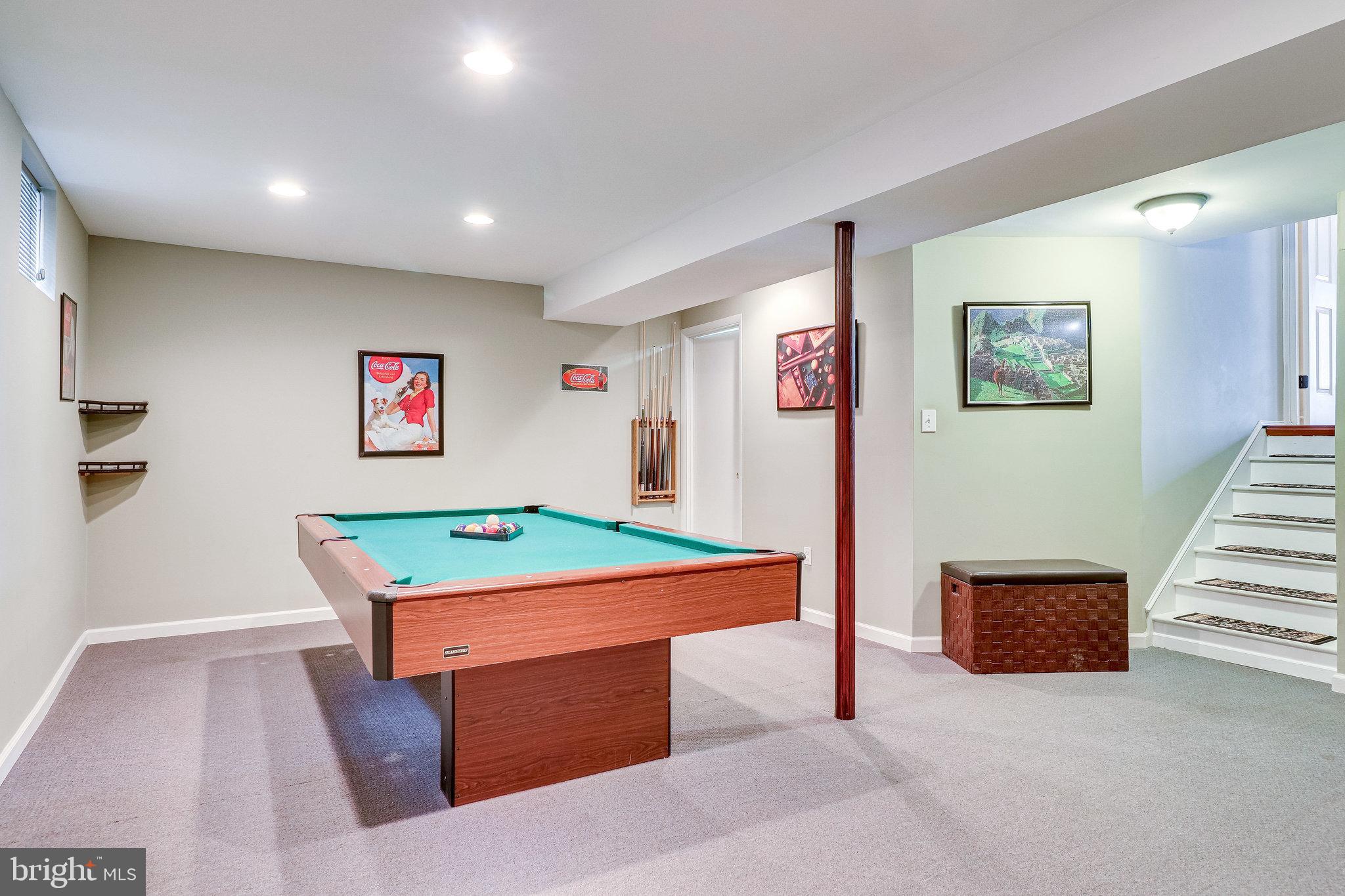 BURKE CENTRE - Residential