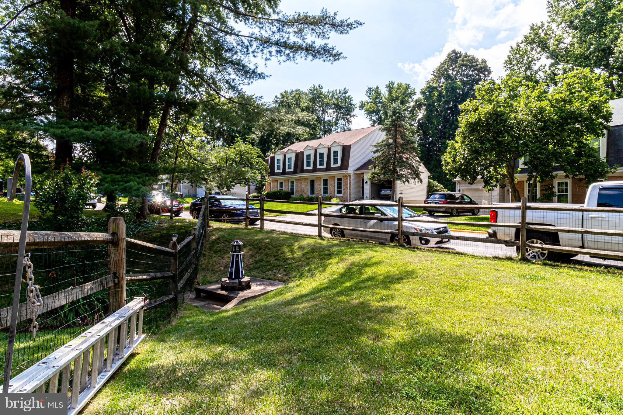 BURKE CENTRE - Residential