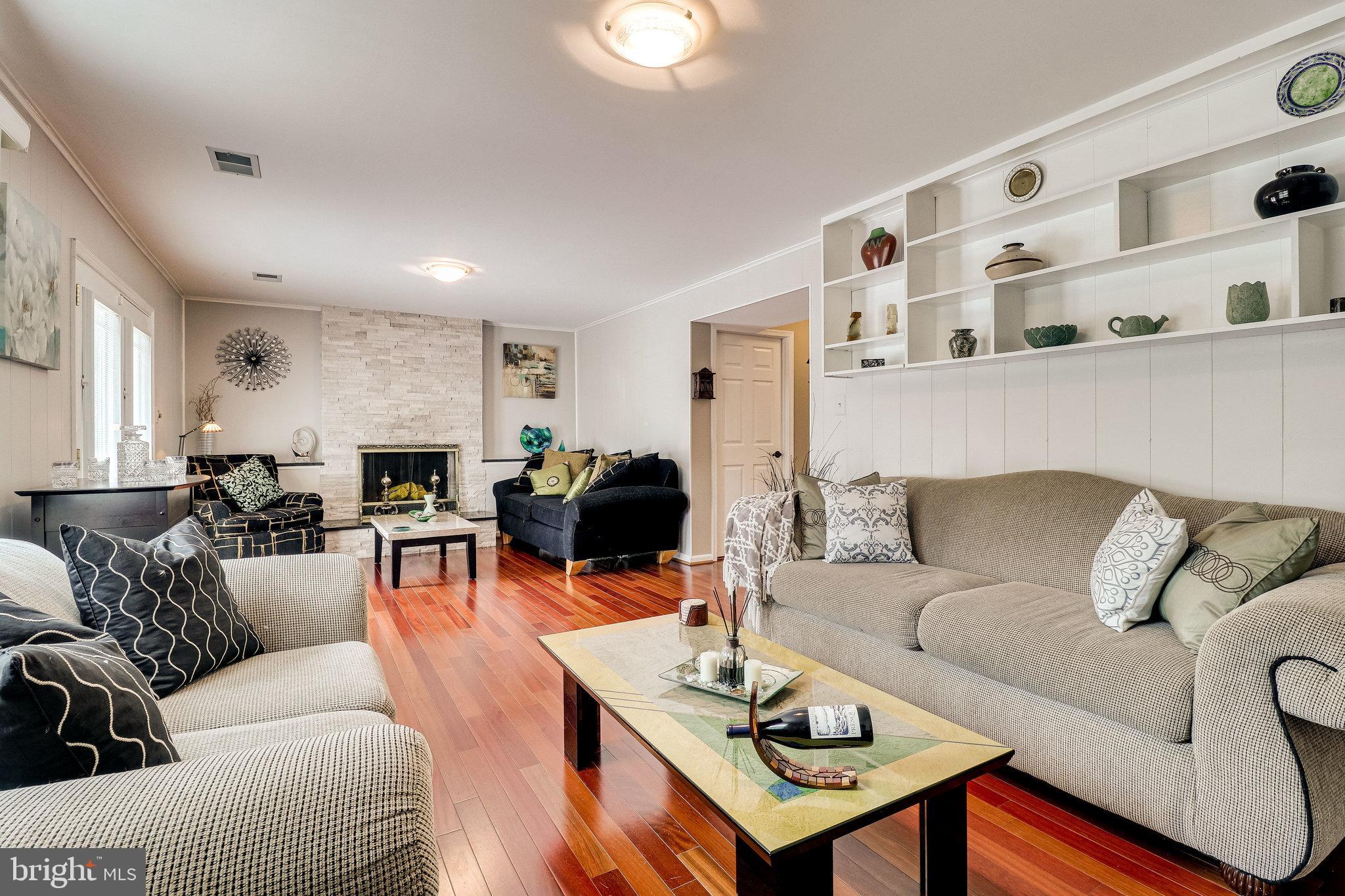 BURKE CENTRE - Residential