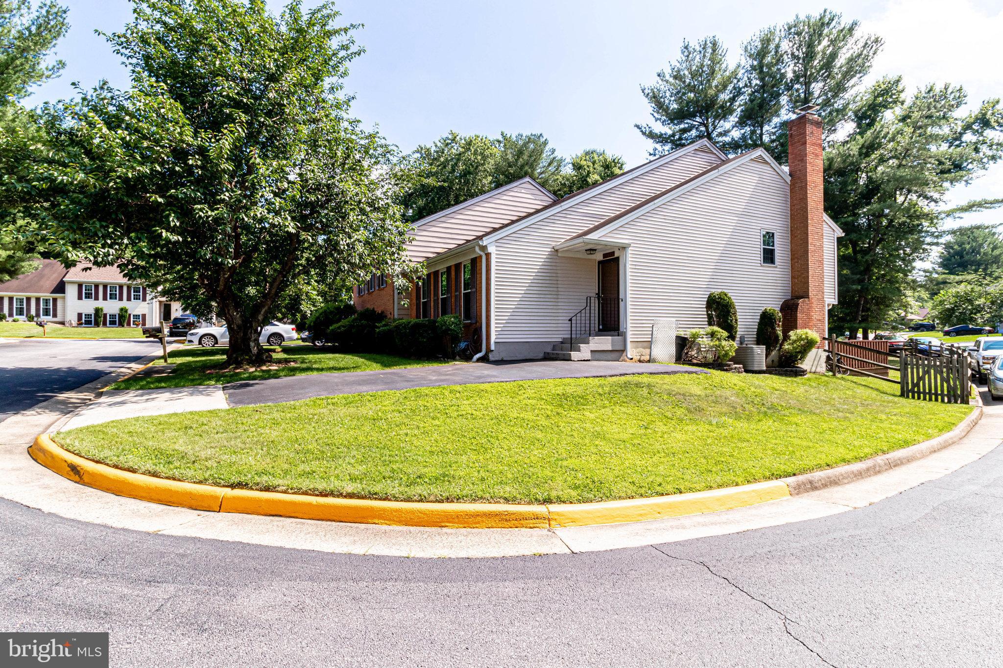 BURKE CENTRE - Residential