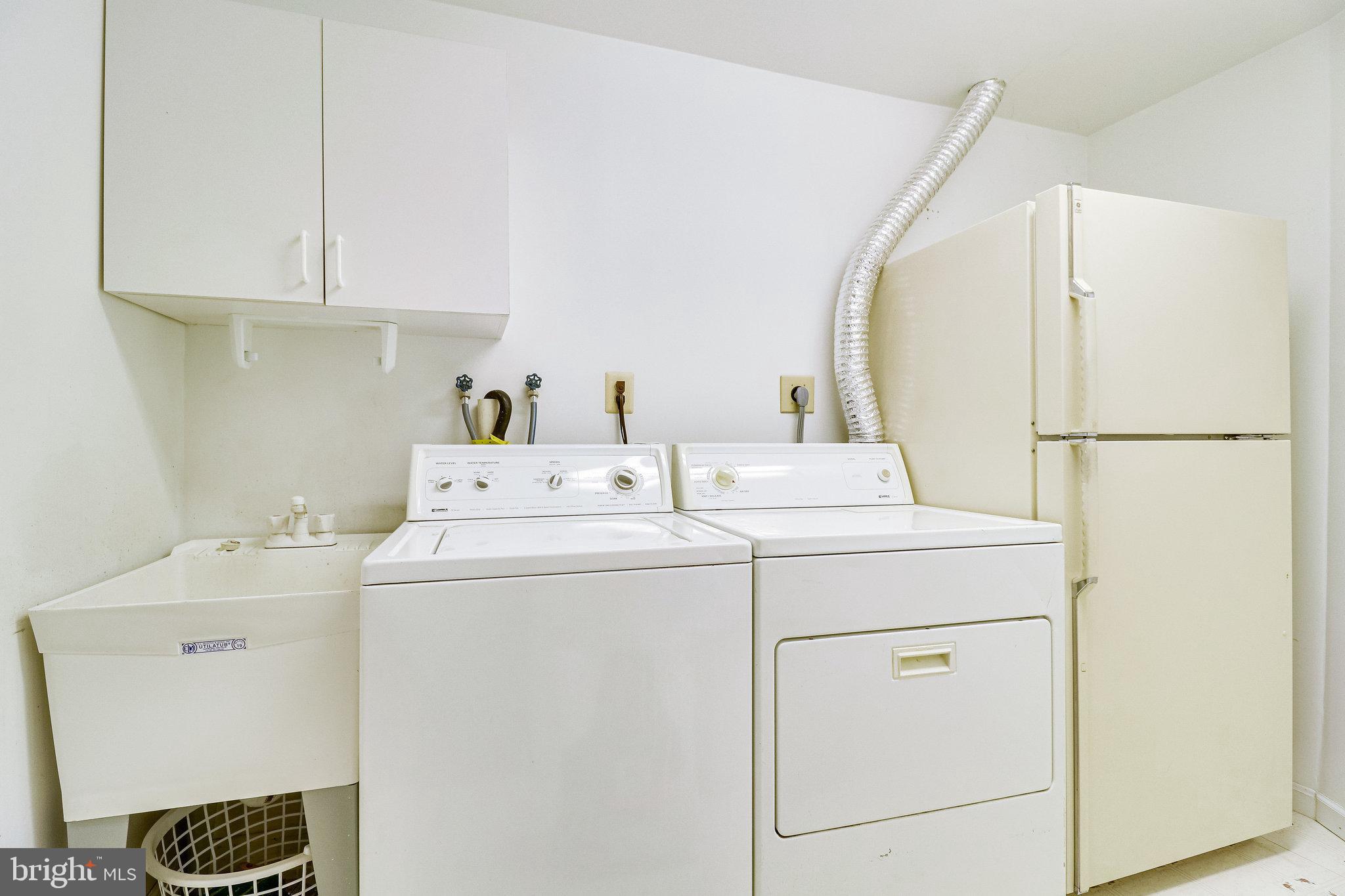 BURKE CENTRE - Residential