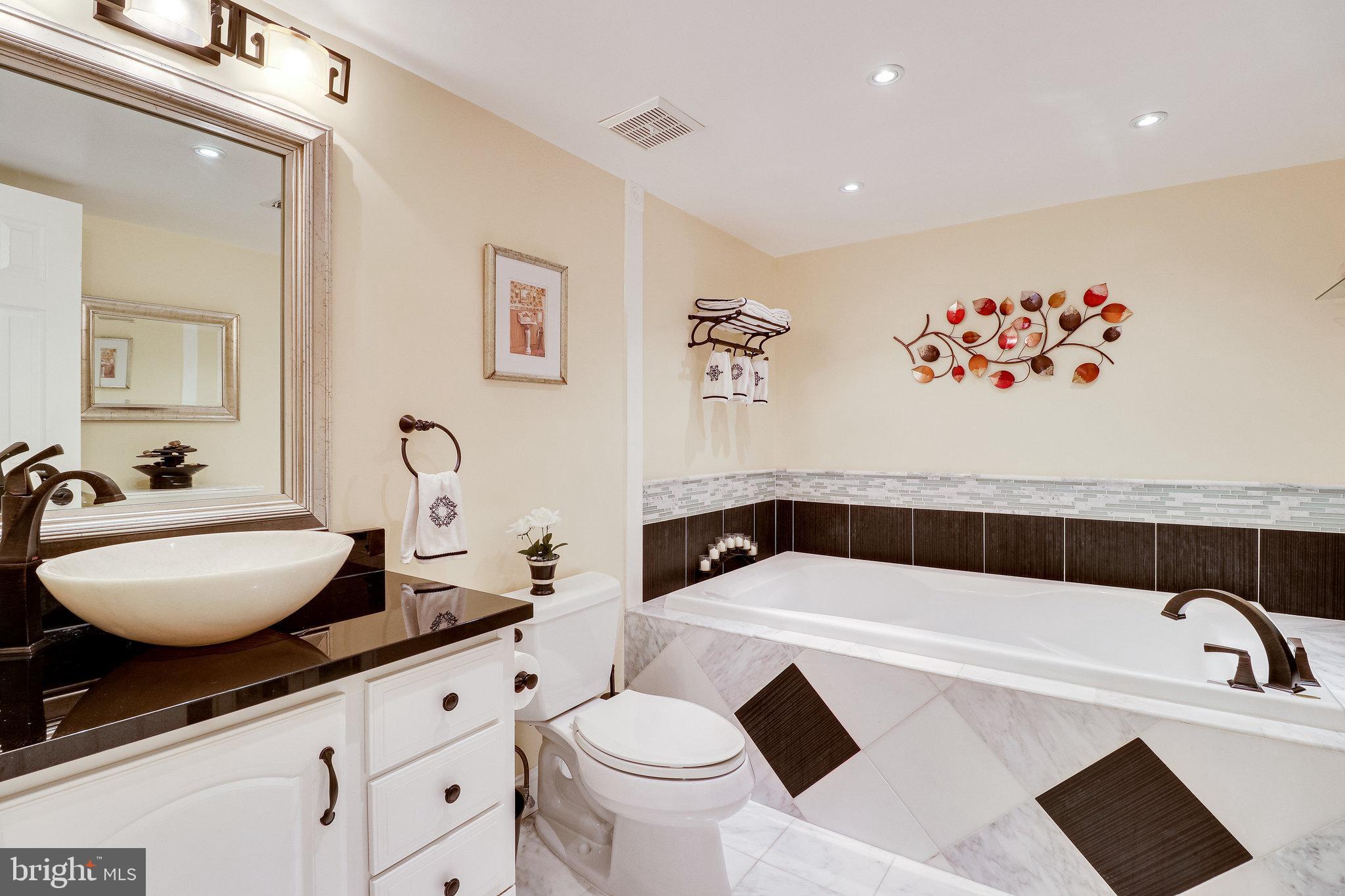 BURKE CENTRE - Residential