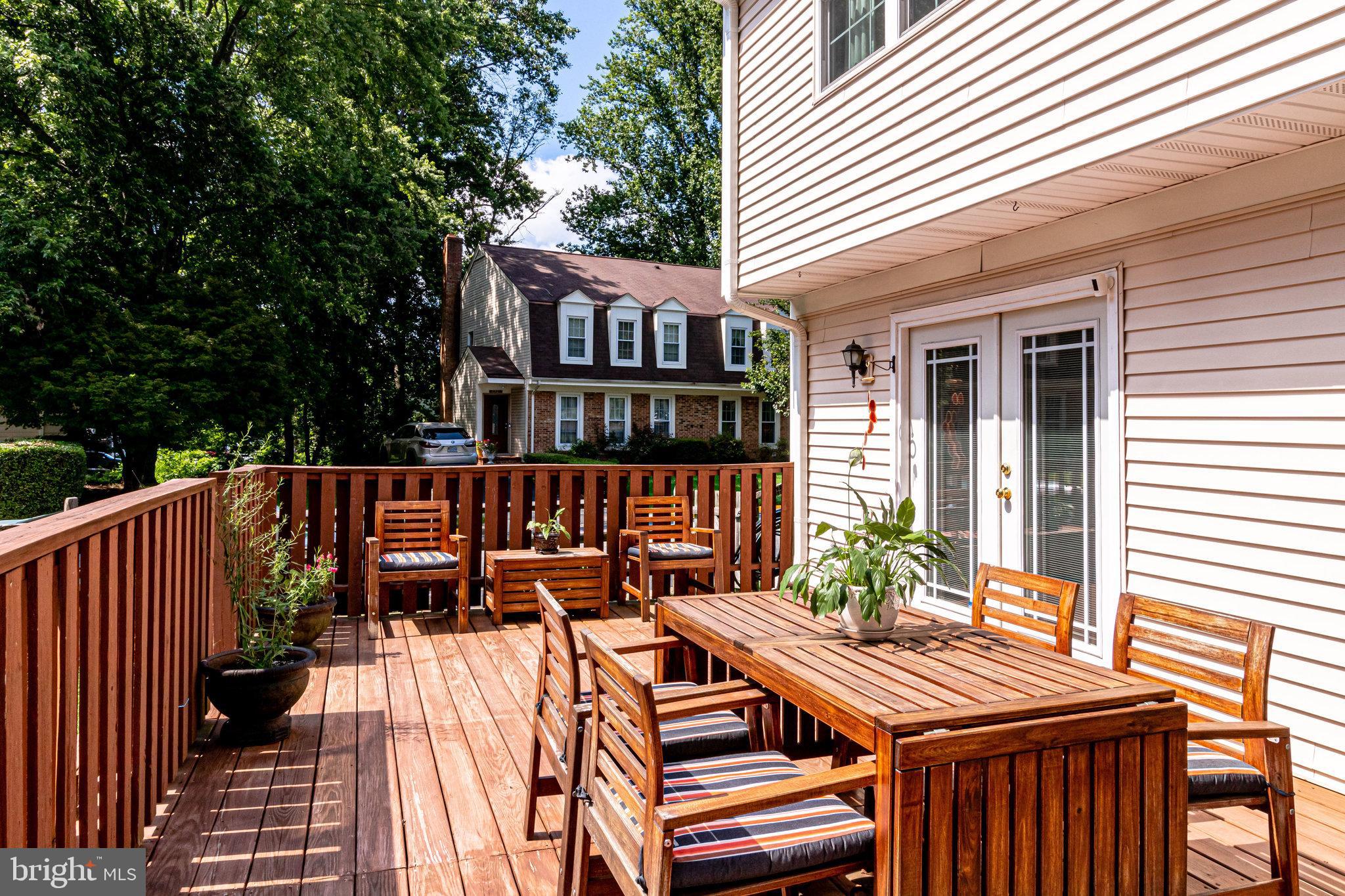 BURKE CENTRE - Residential