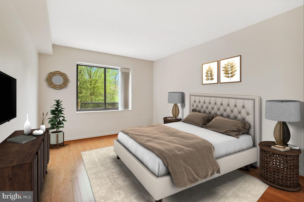 LANSDOWNE WOODS - Residential