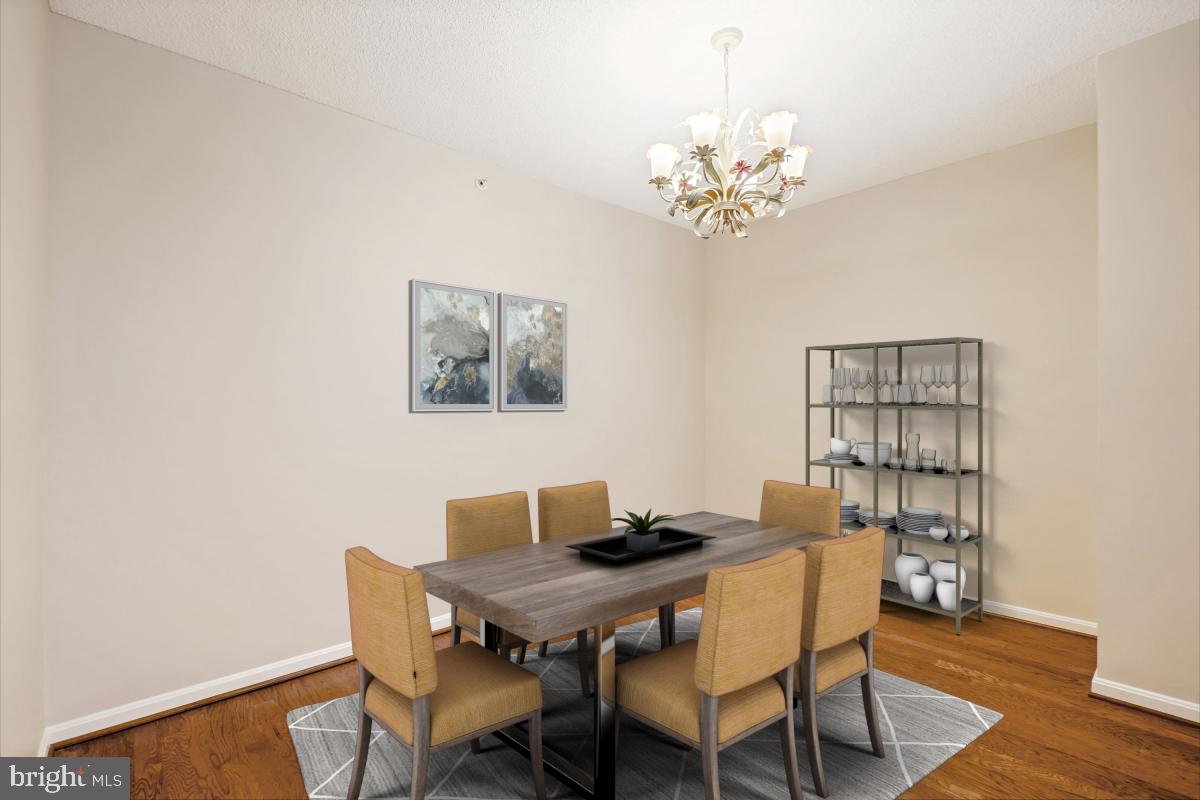 LANSDOWNE WOODS - Residential