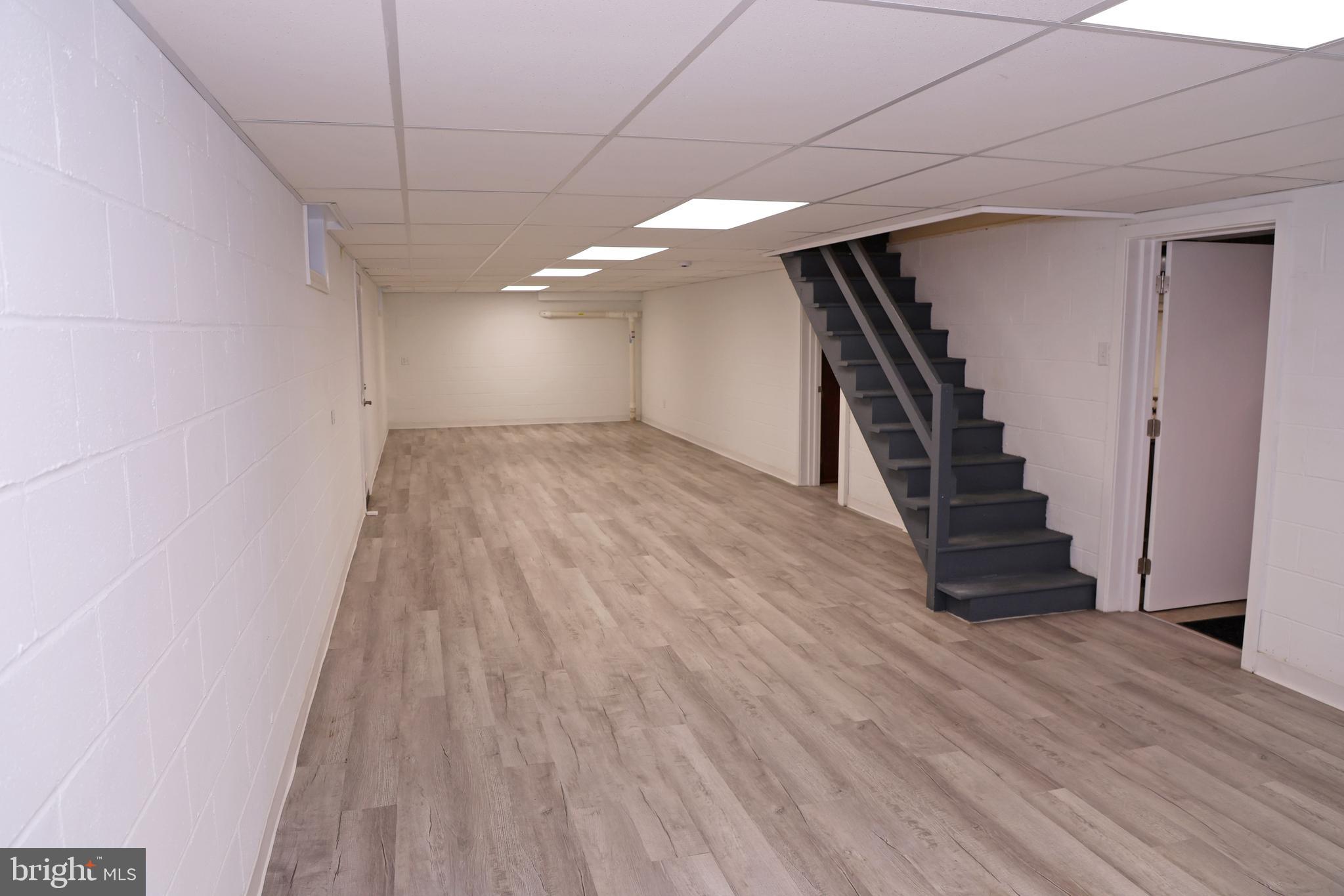 FOUNTAIN HEAD - Residential