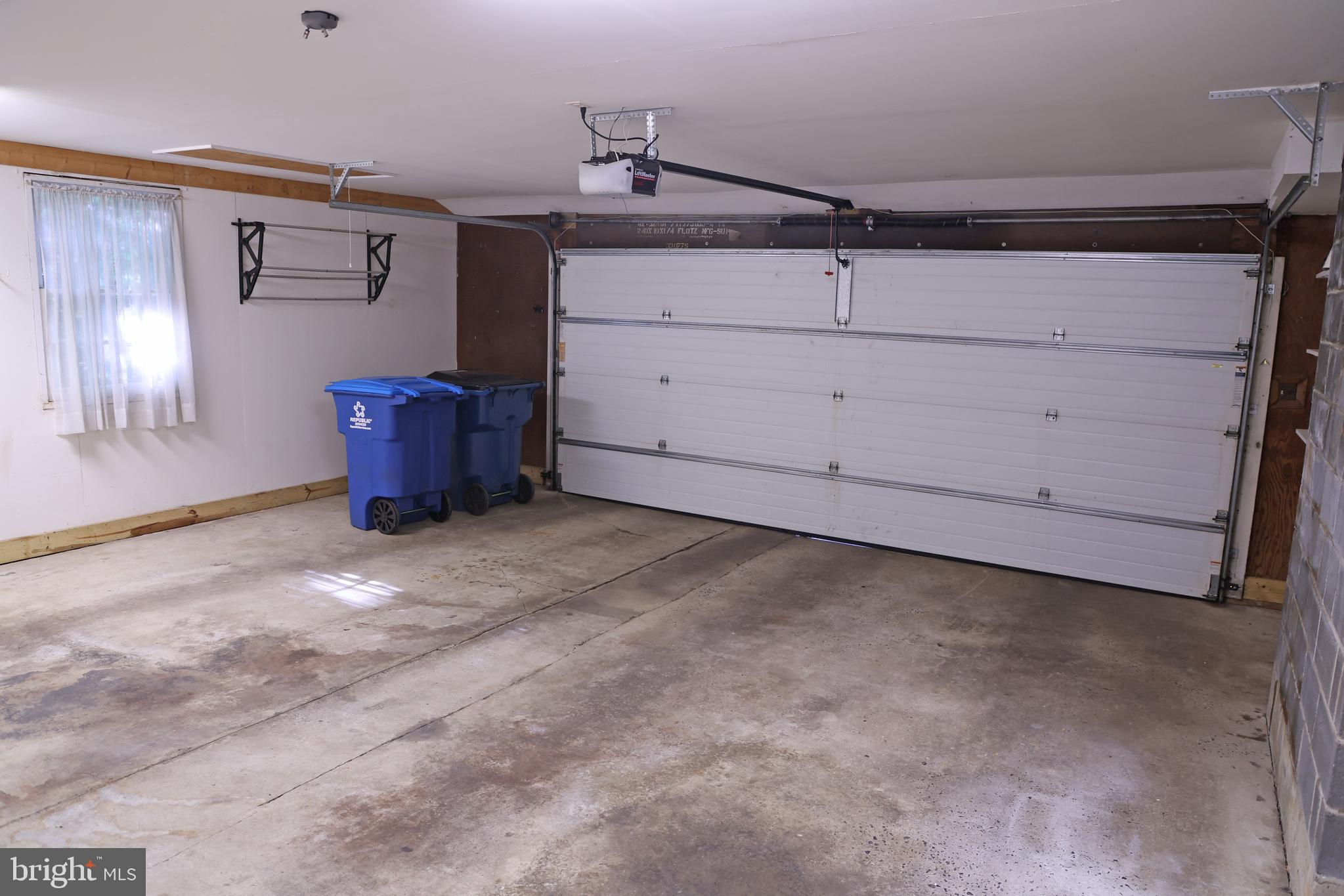 FOUNTAIN HEAD - Residential