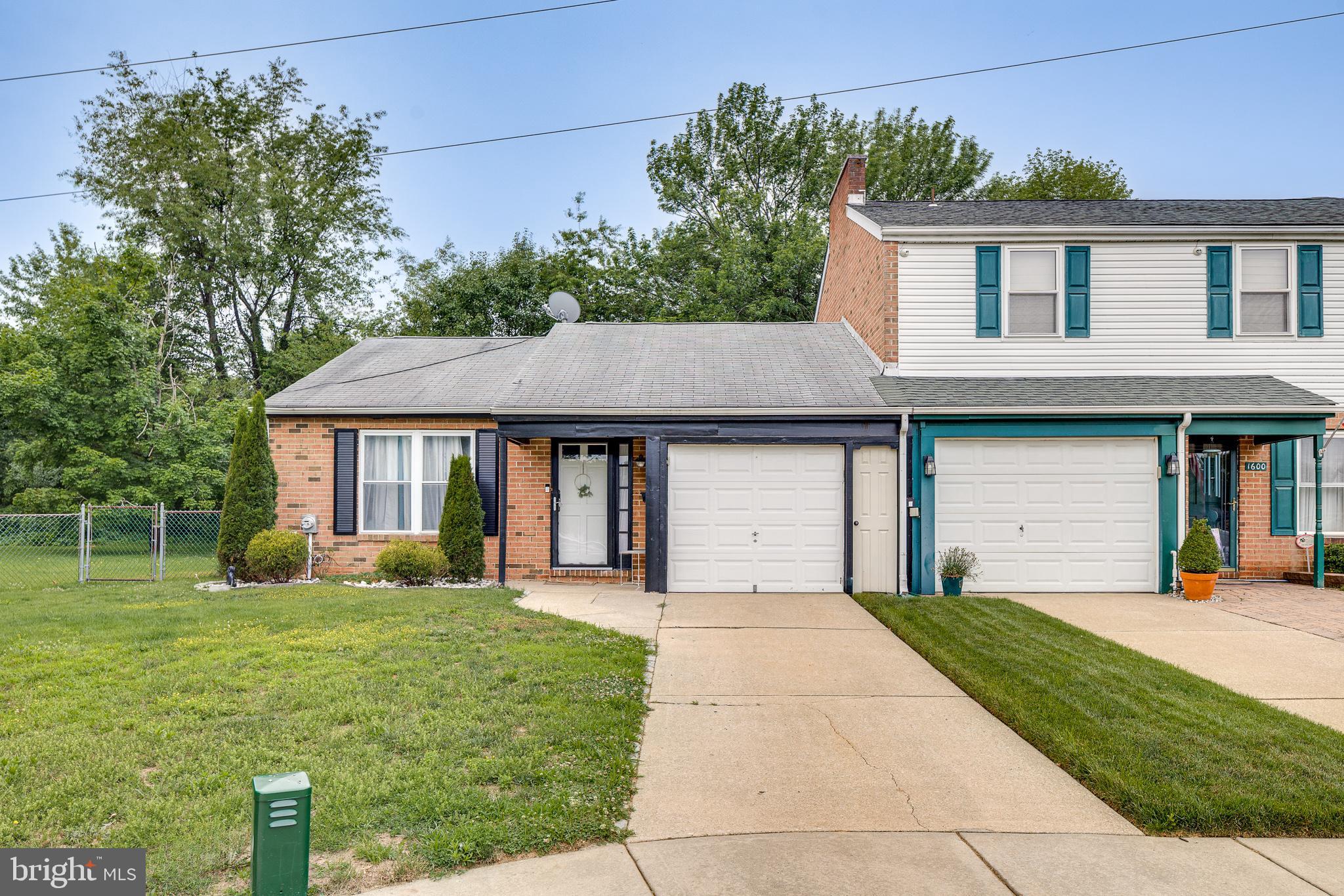 1602 OLIVE PLACE