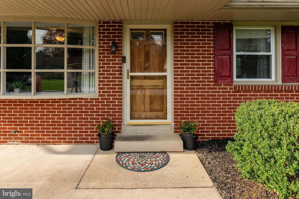 Photo of 105 Woodlawn Drive, Willow Street, PA 17584 (MLS # PALA2041814)