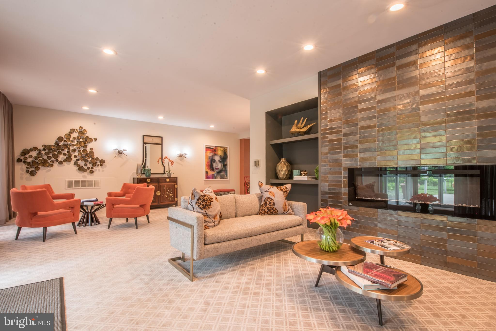 ELEVEN SLADE - Residential