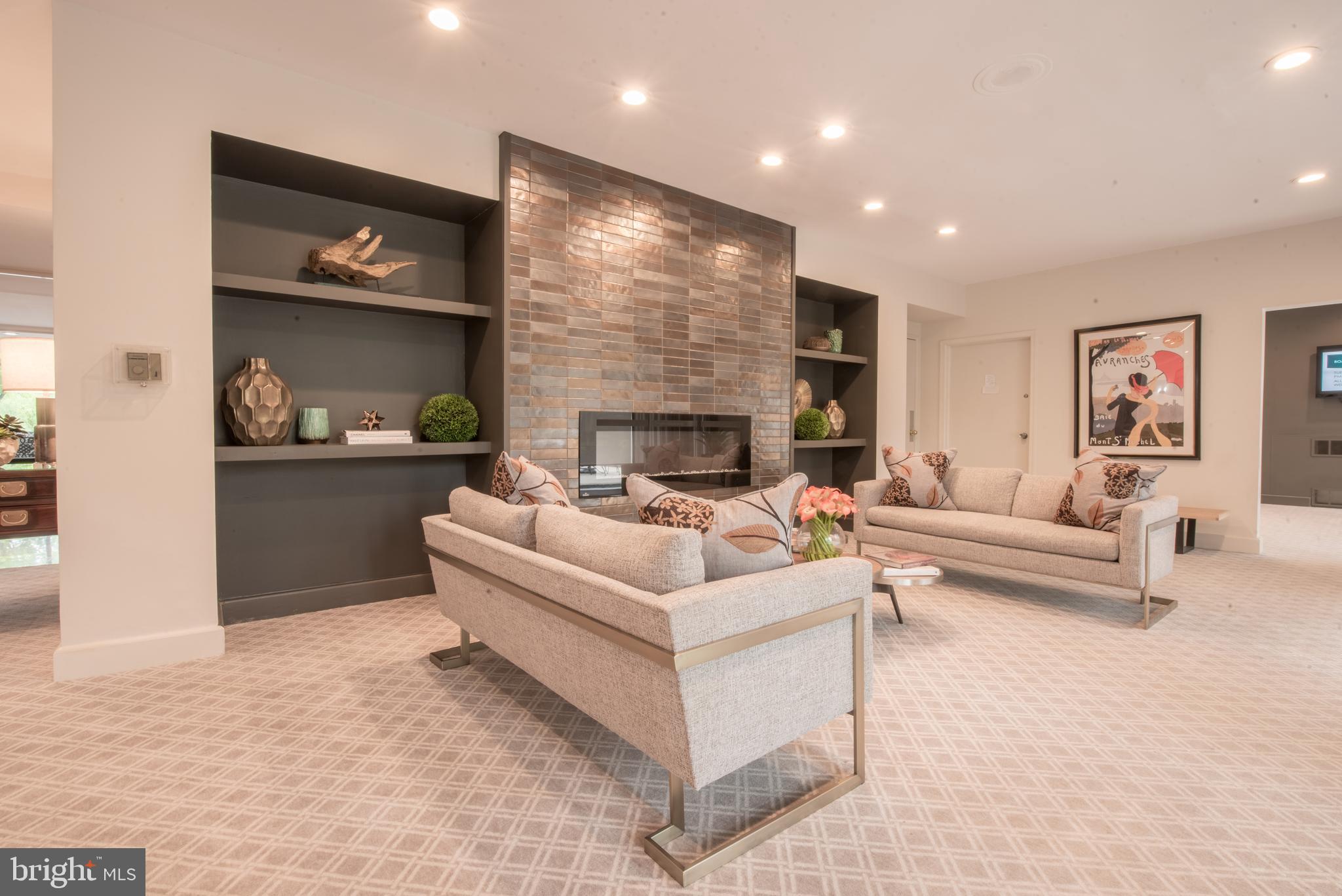 ELEVEN SLADE - Residential