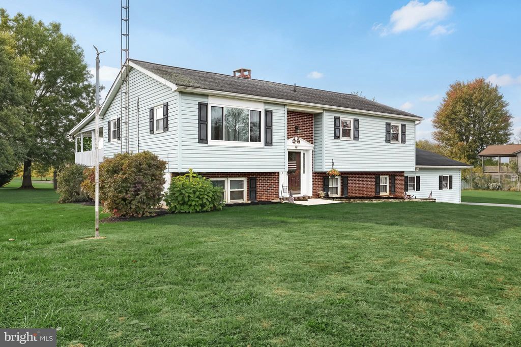 Photo of 131 Groft Drive, NEW OXFORD, PA 17350 (MLS # PAAD2020012)