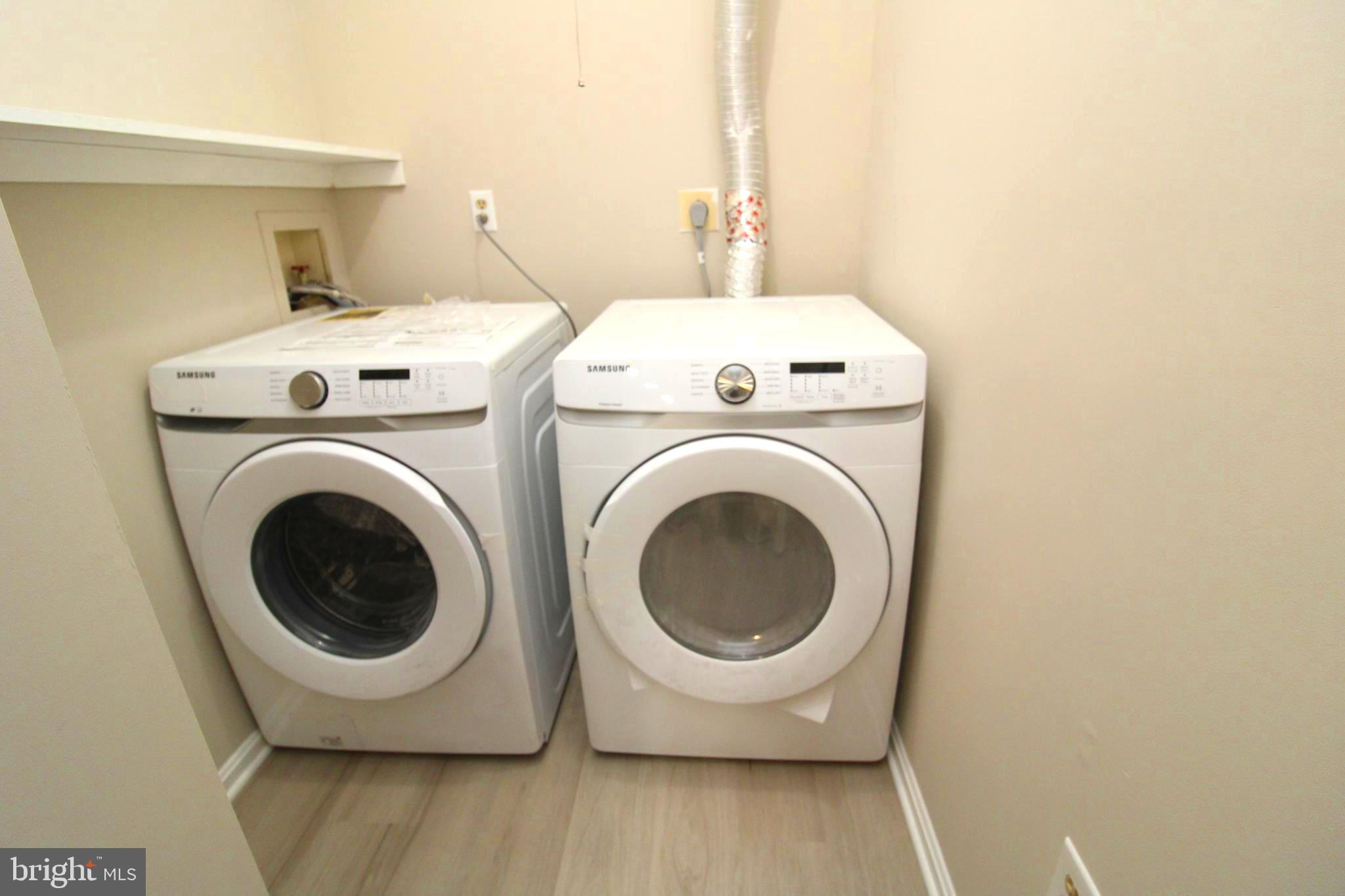 WOODSTREAM VILLAGE PLAT - Residential