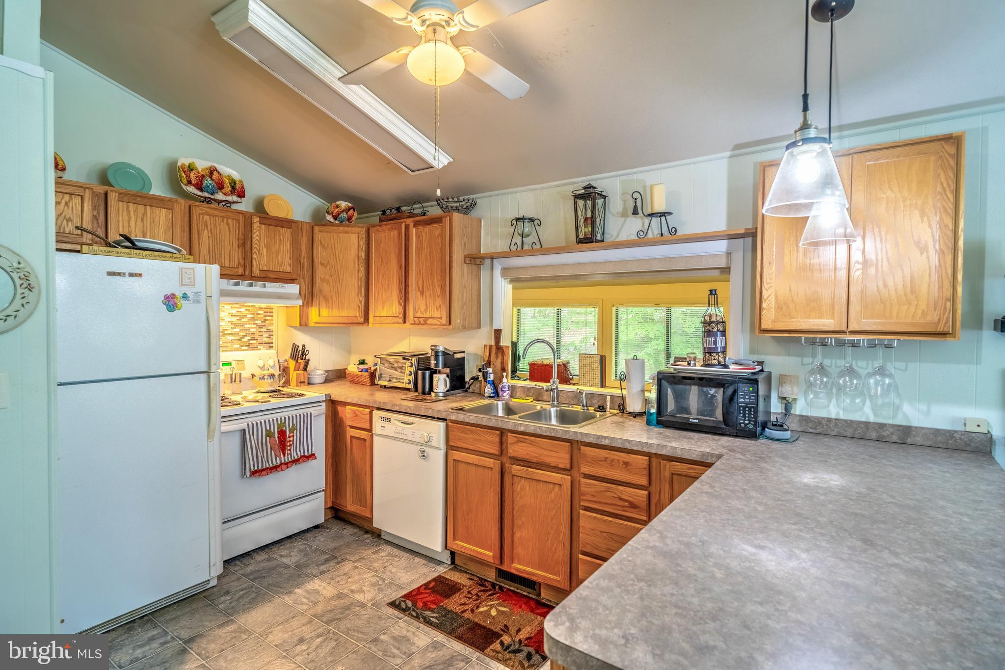 LAKE OF THE WOODS - Residential