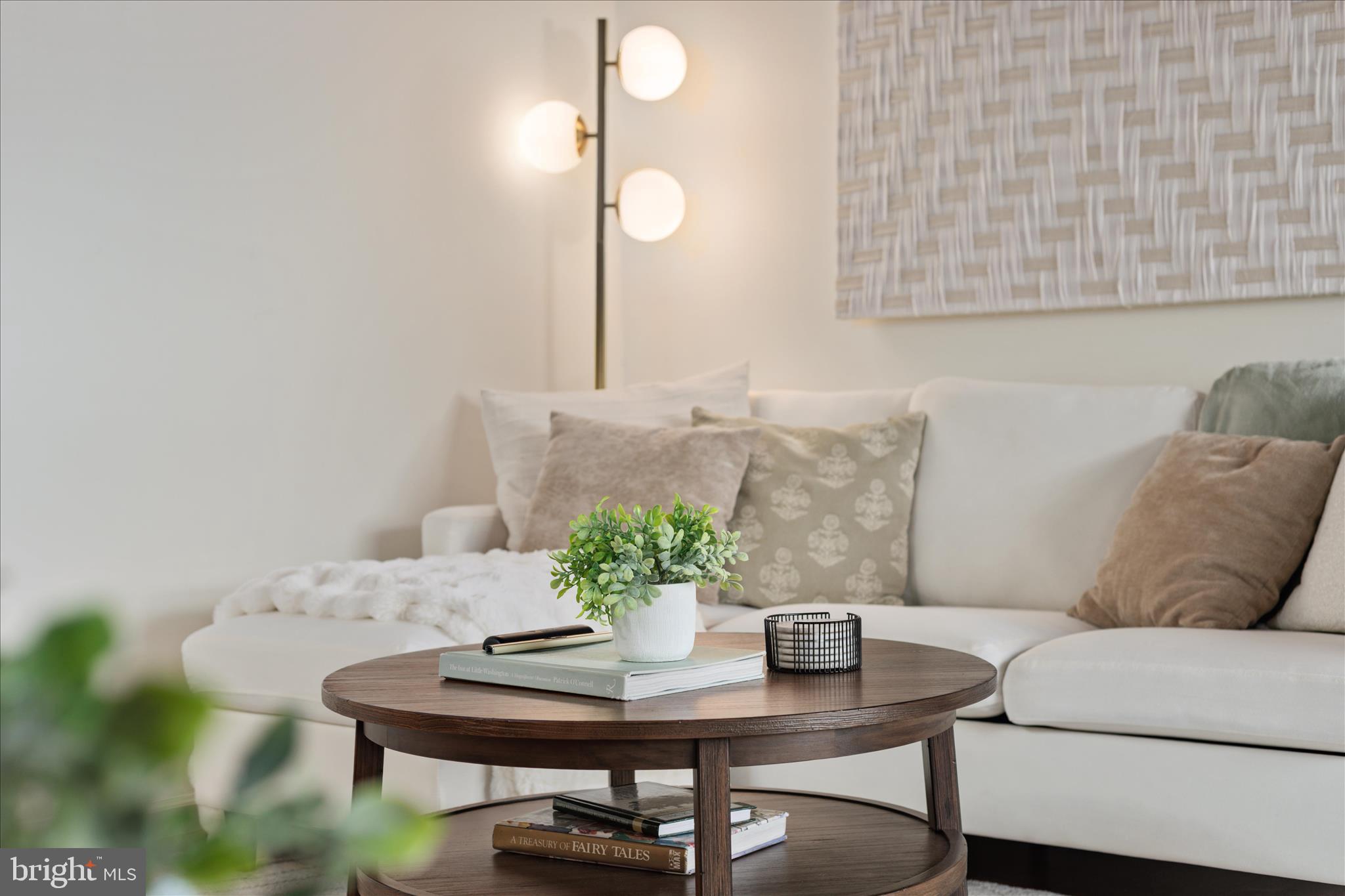 FAIRFAX HERITAGE - Residential