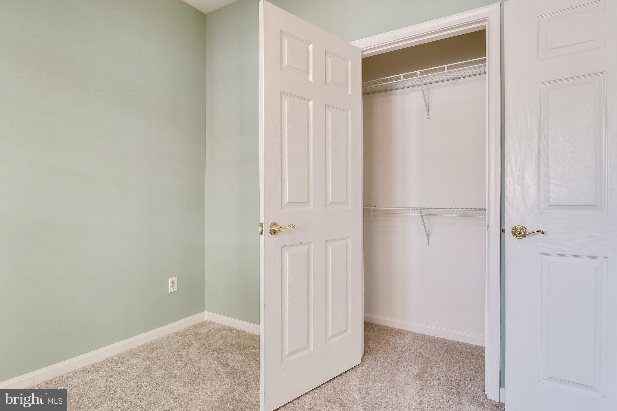 GATES OF WESTFALLS - Residential